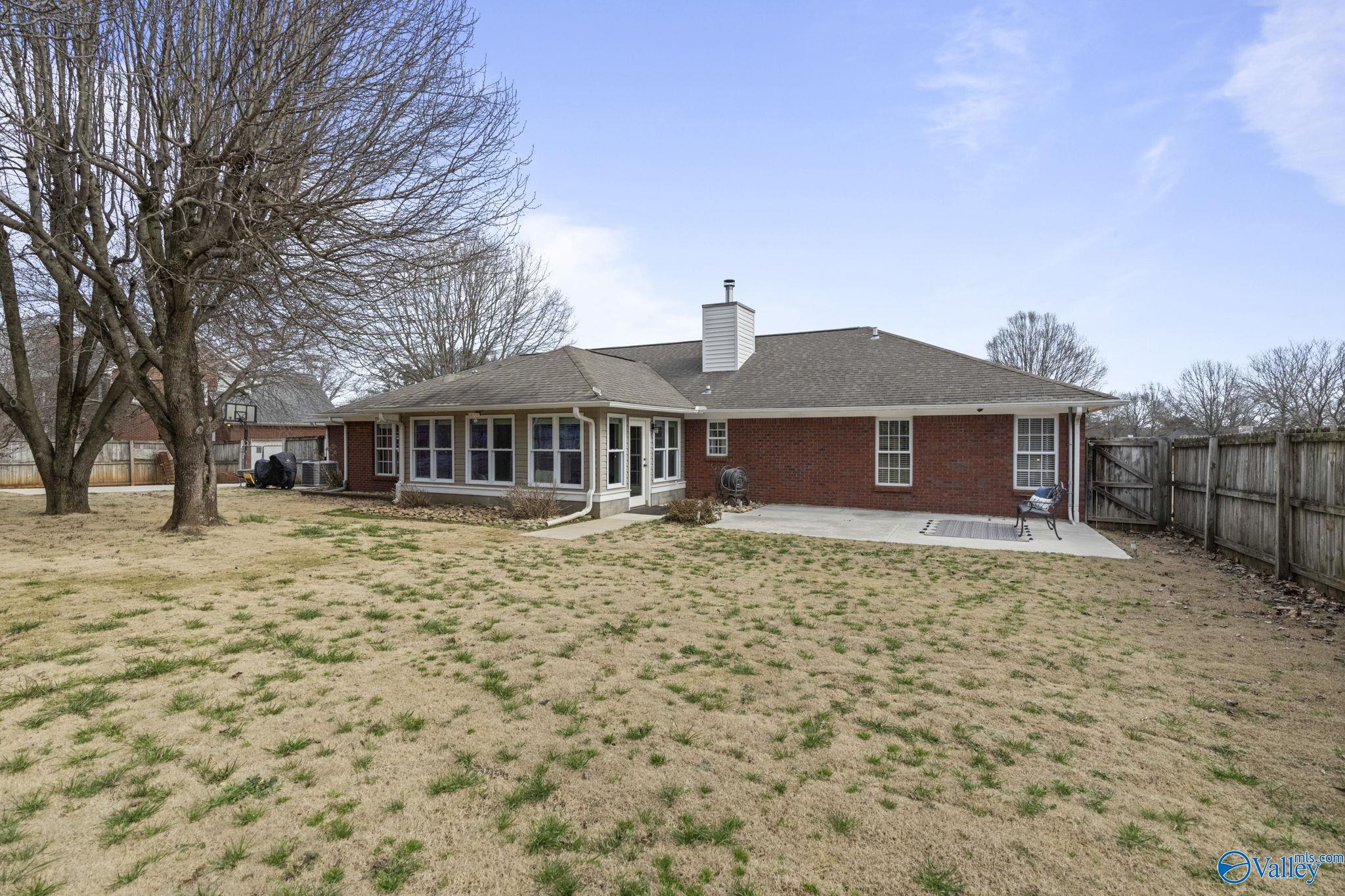 208 Burningtree Trace