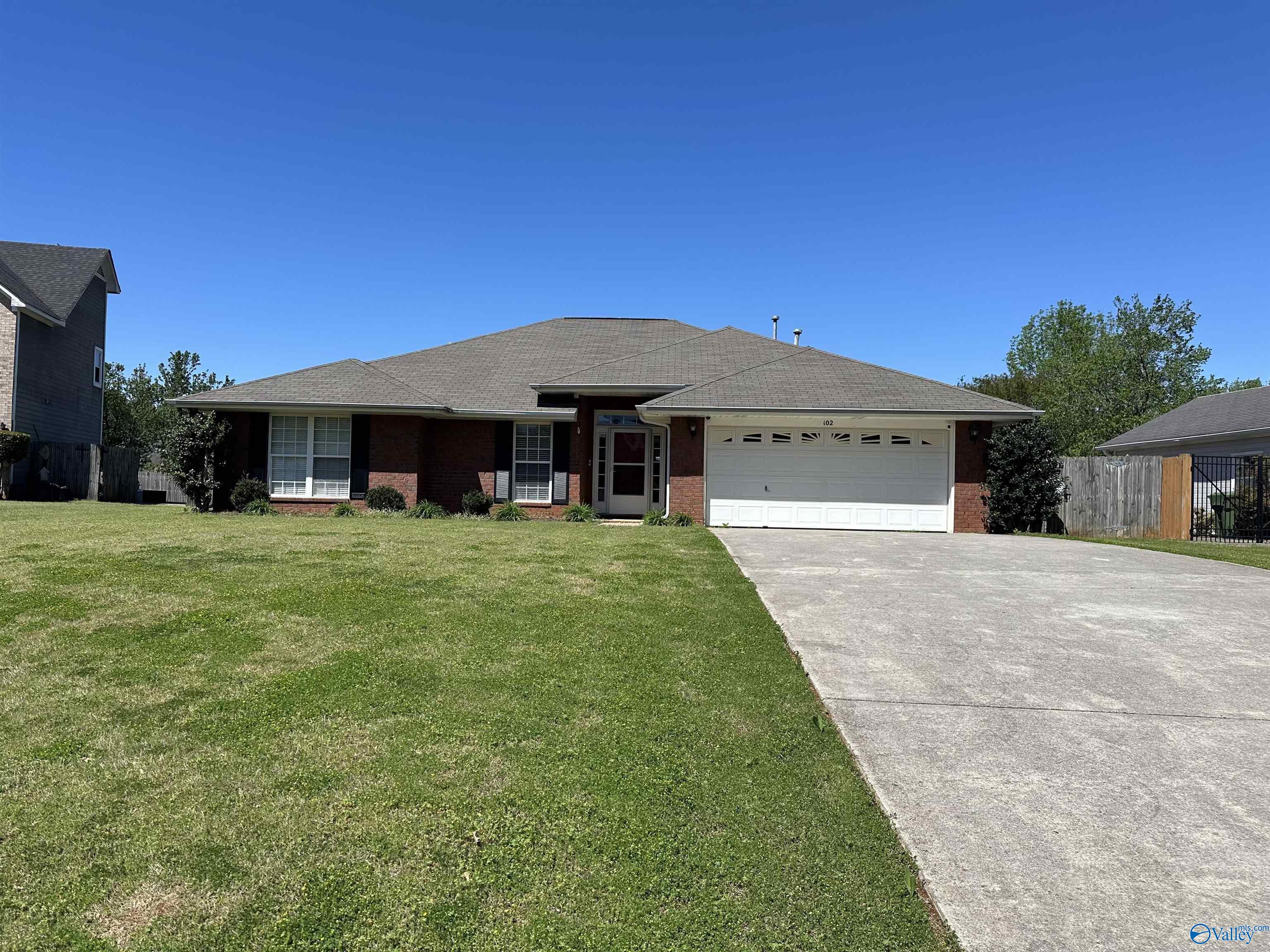 102 Sandpiper Court