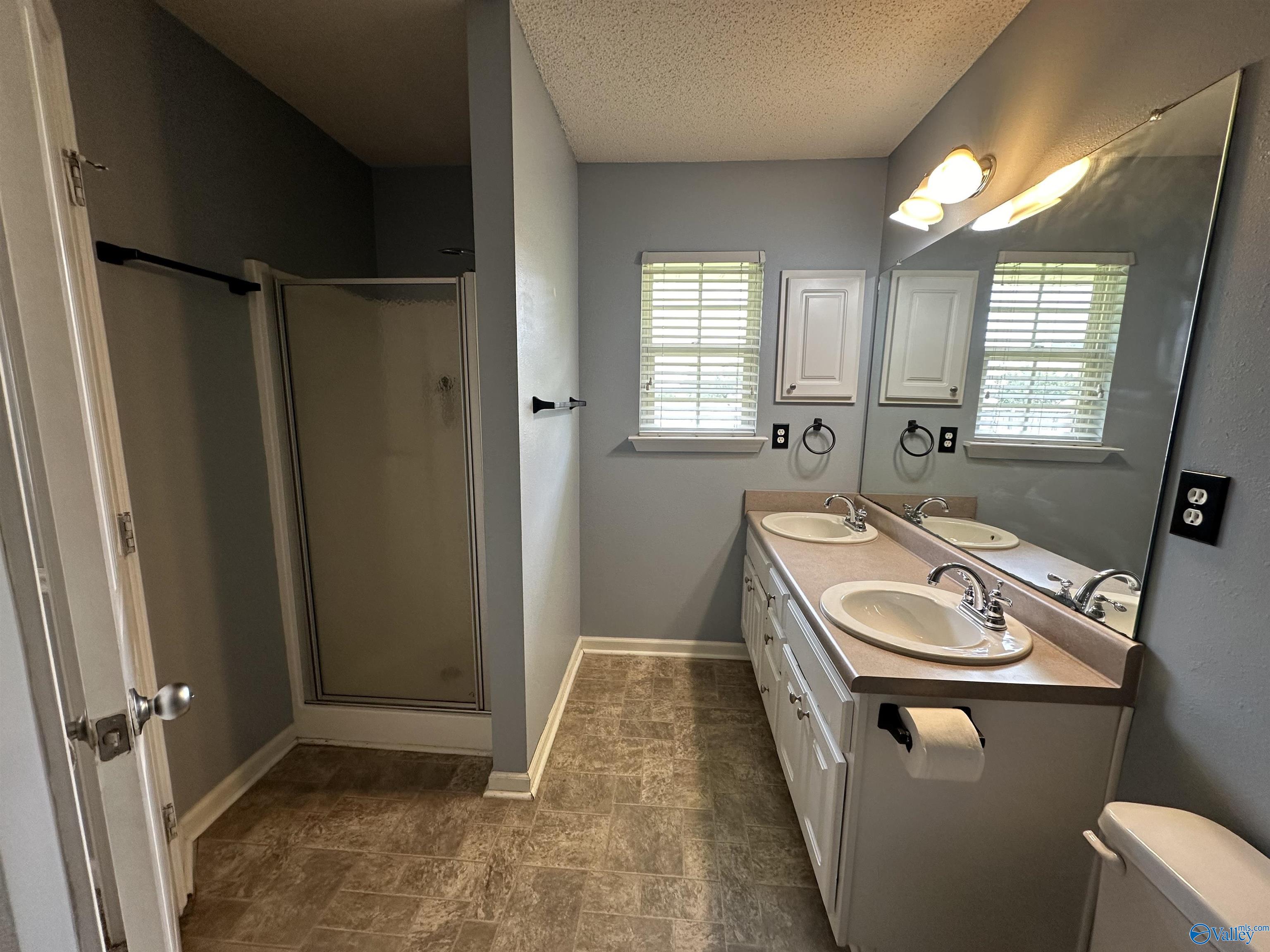 102 Sandpiper Court