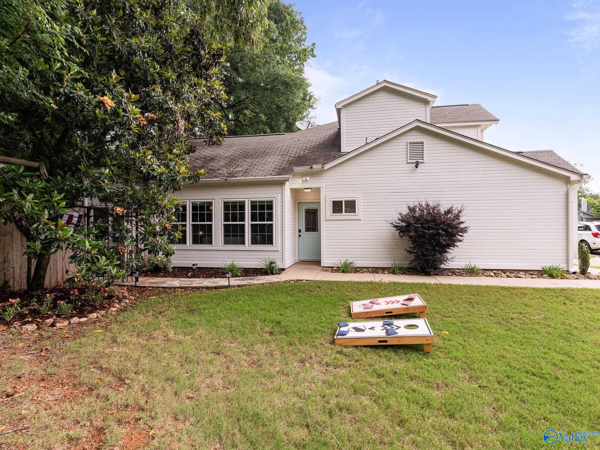 132 Briargate Lane