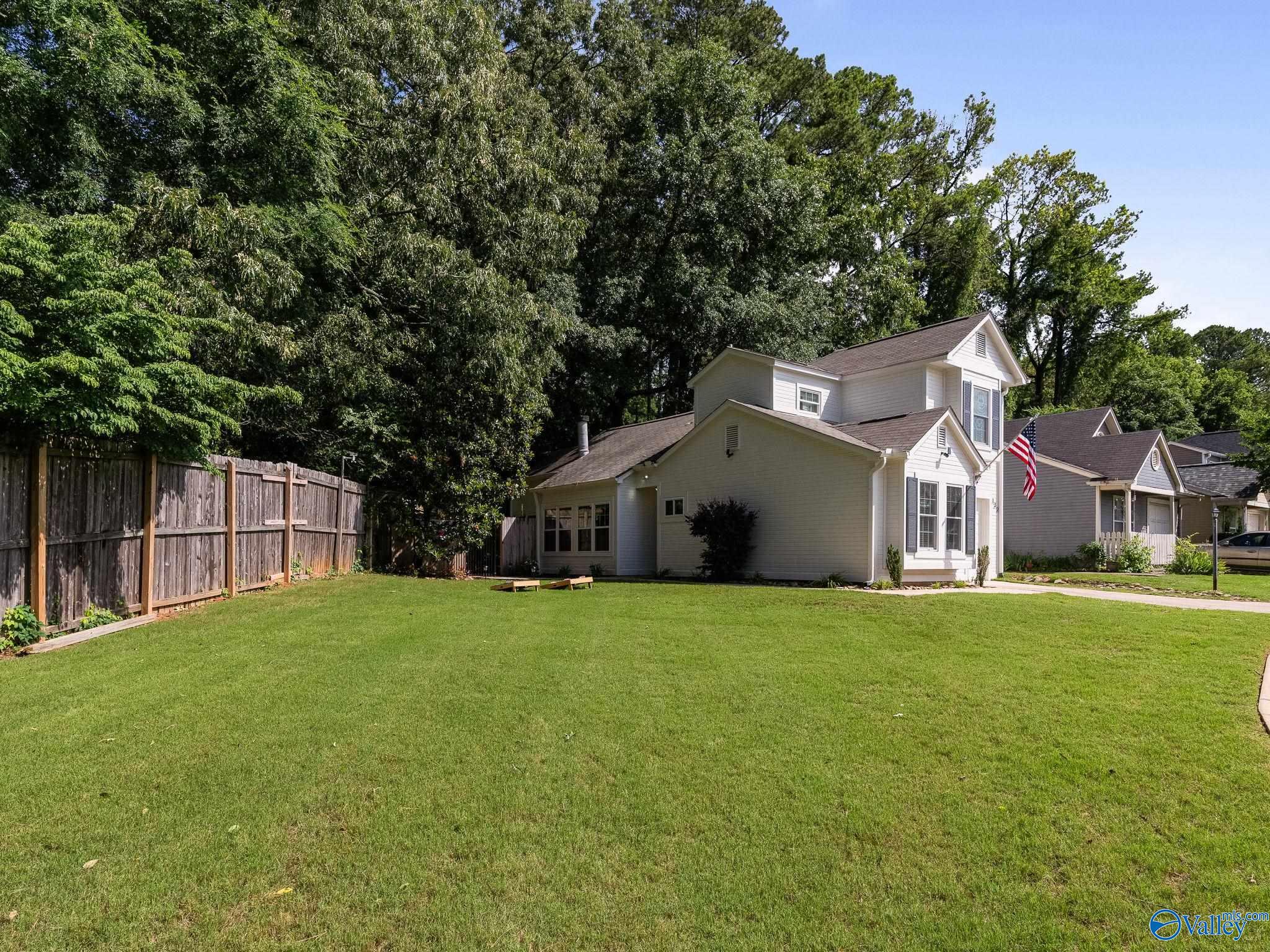 132 Briargate Lane
