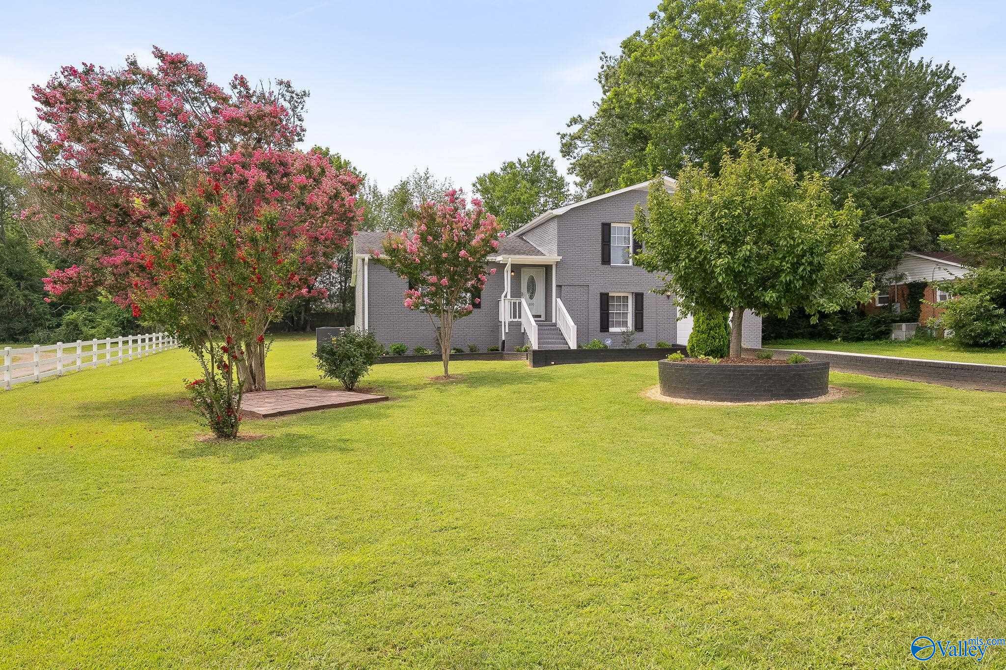 100 Roema Drive
