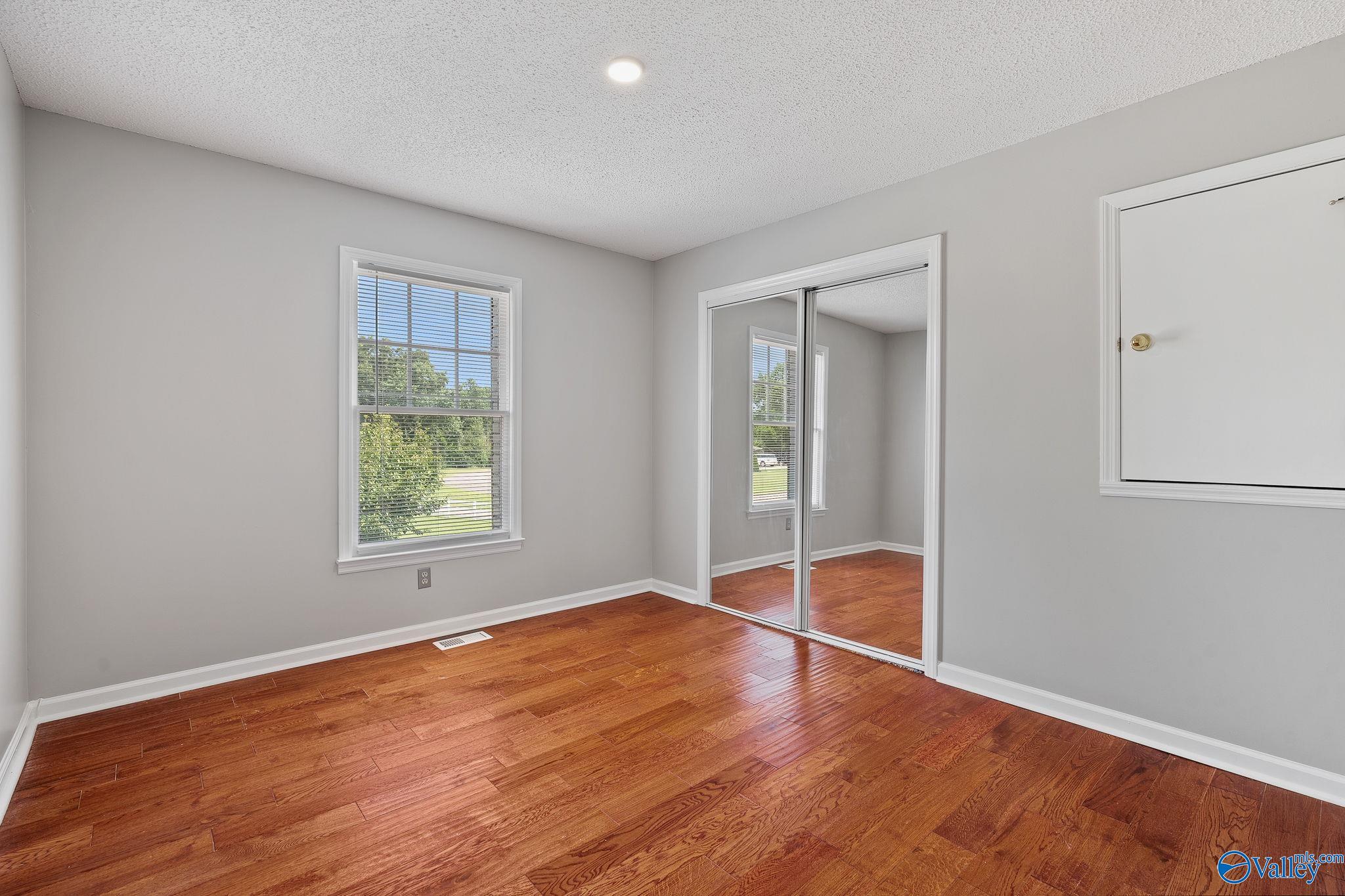 100 Roema Drive