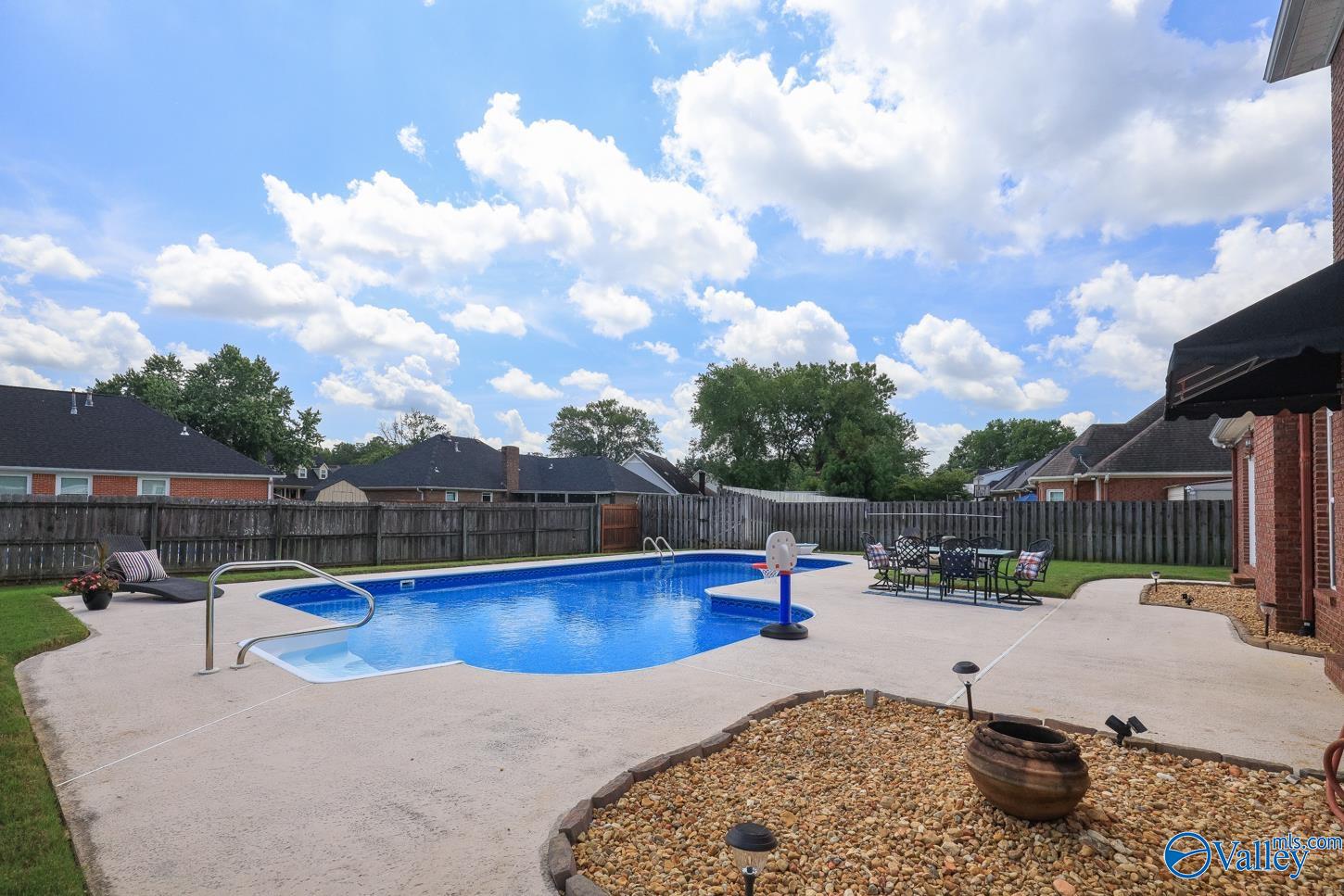 3118 Sweetbriar Road SW