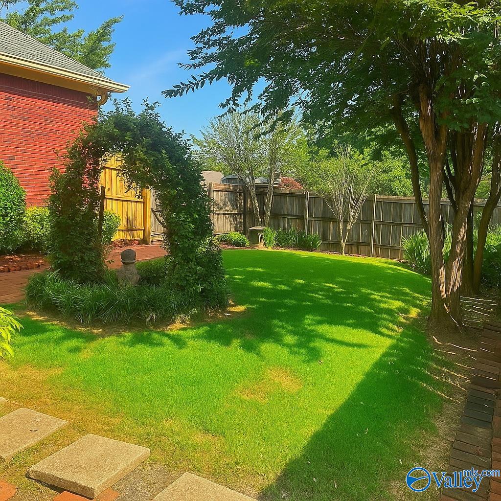 2216 Yorkshire Se