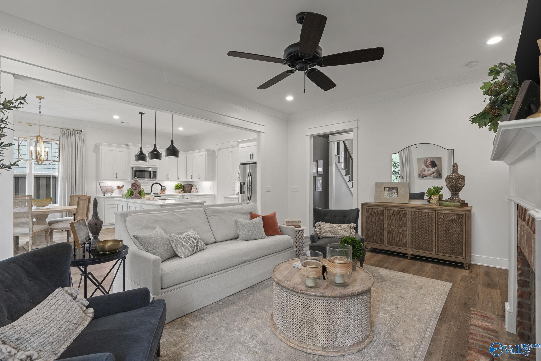 6212 Pembrook Pond Place