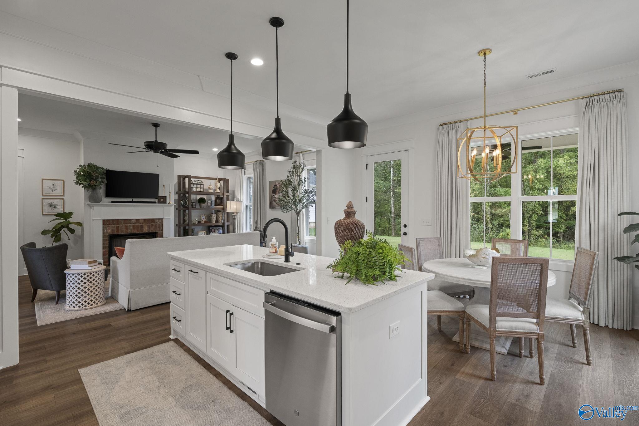 6212 Pembrook Pond Place