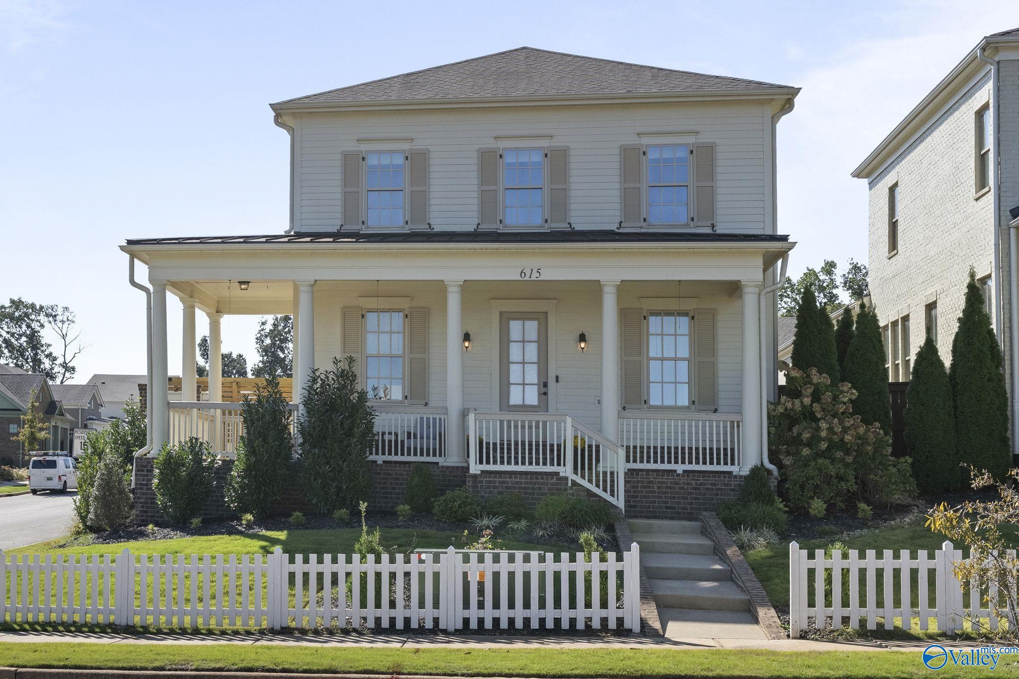 615 Town Madison Boulevard