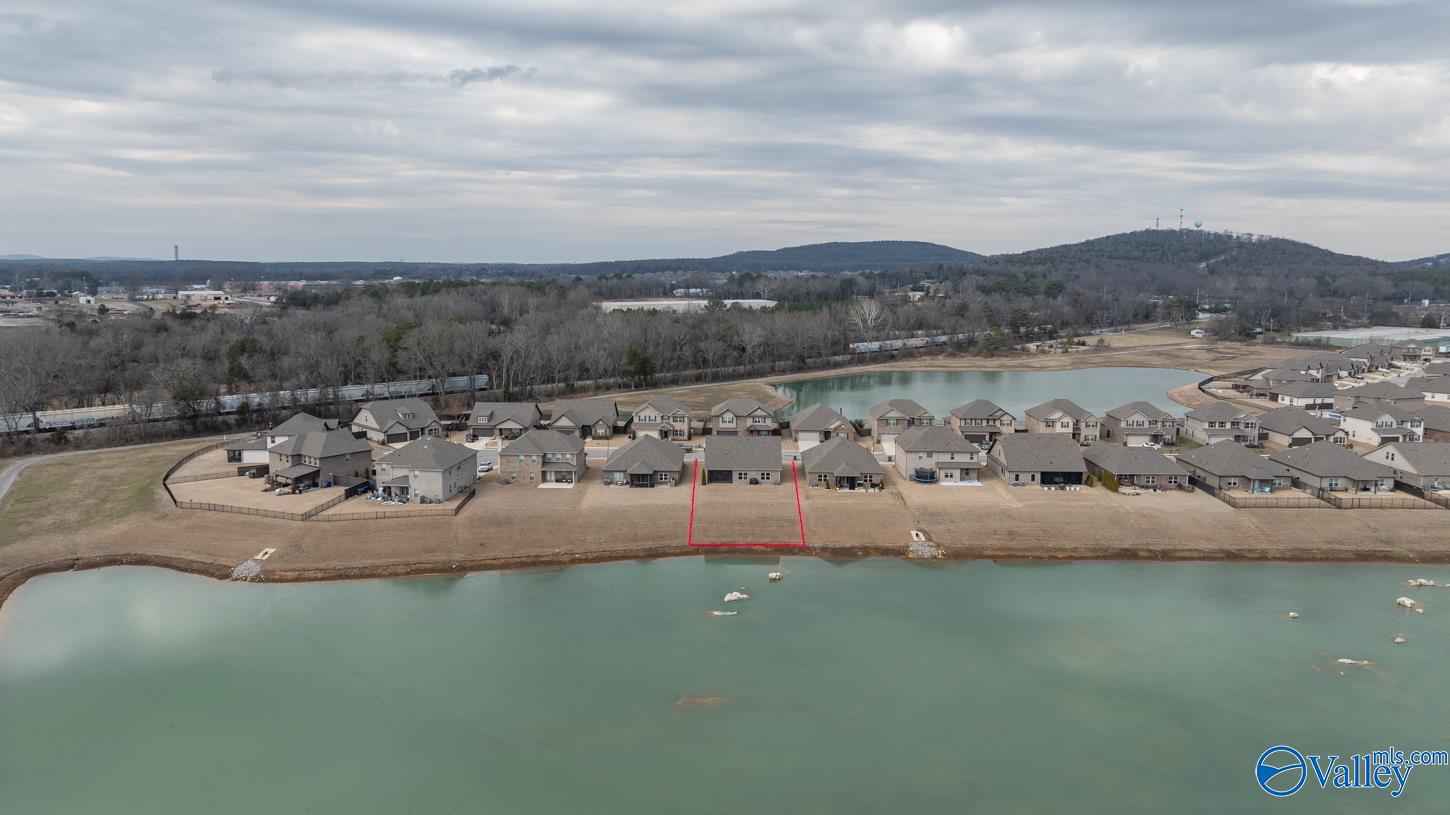 16323 Trestle Street