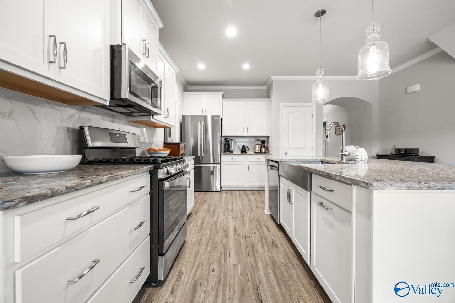 16323 Trestle Street