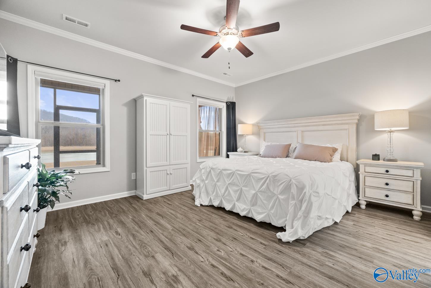 16323 Trestle Street