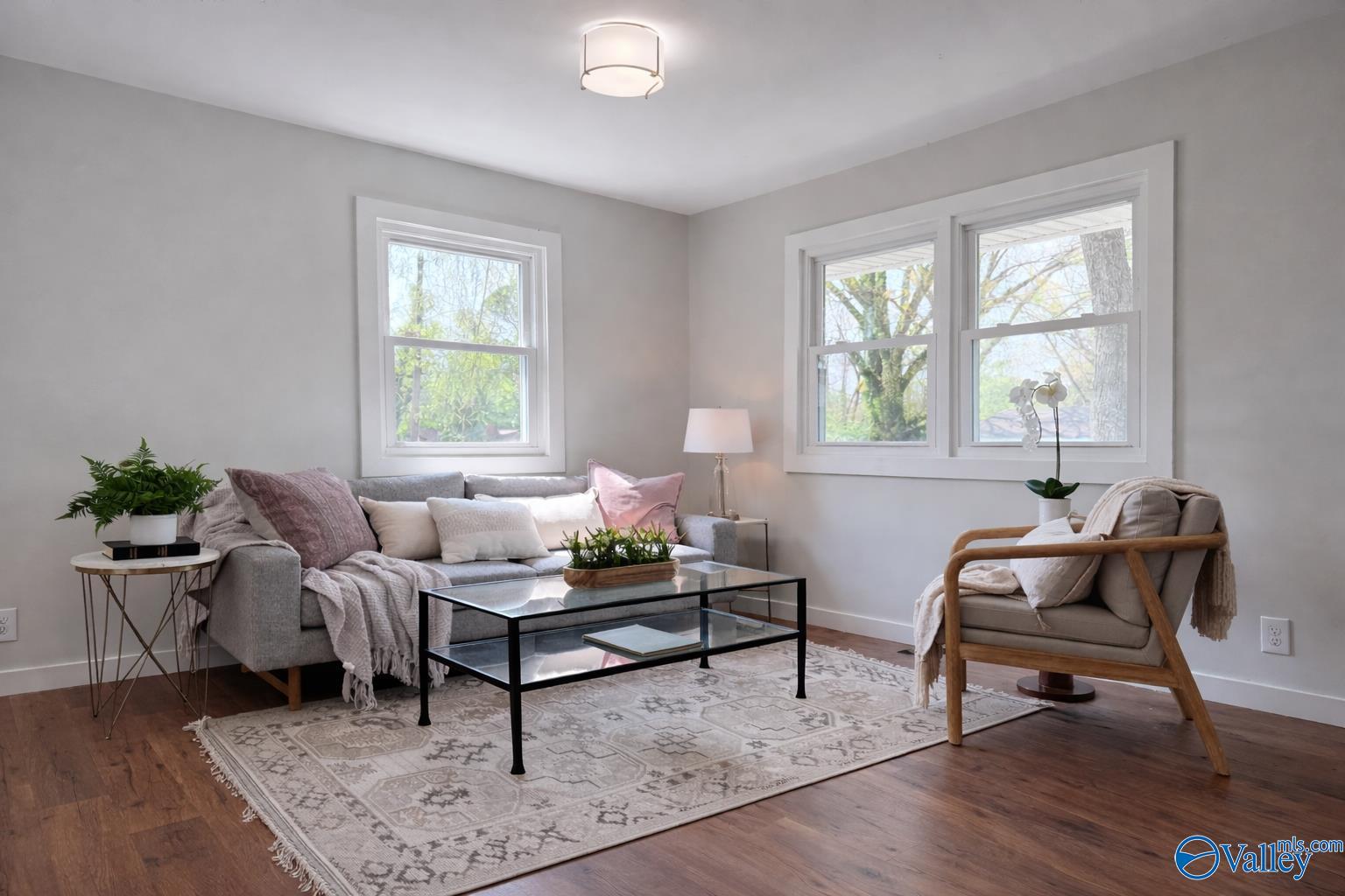 412 Greenacres Drive