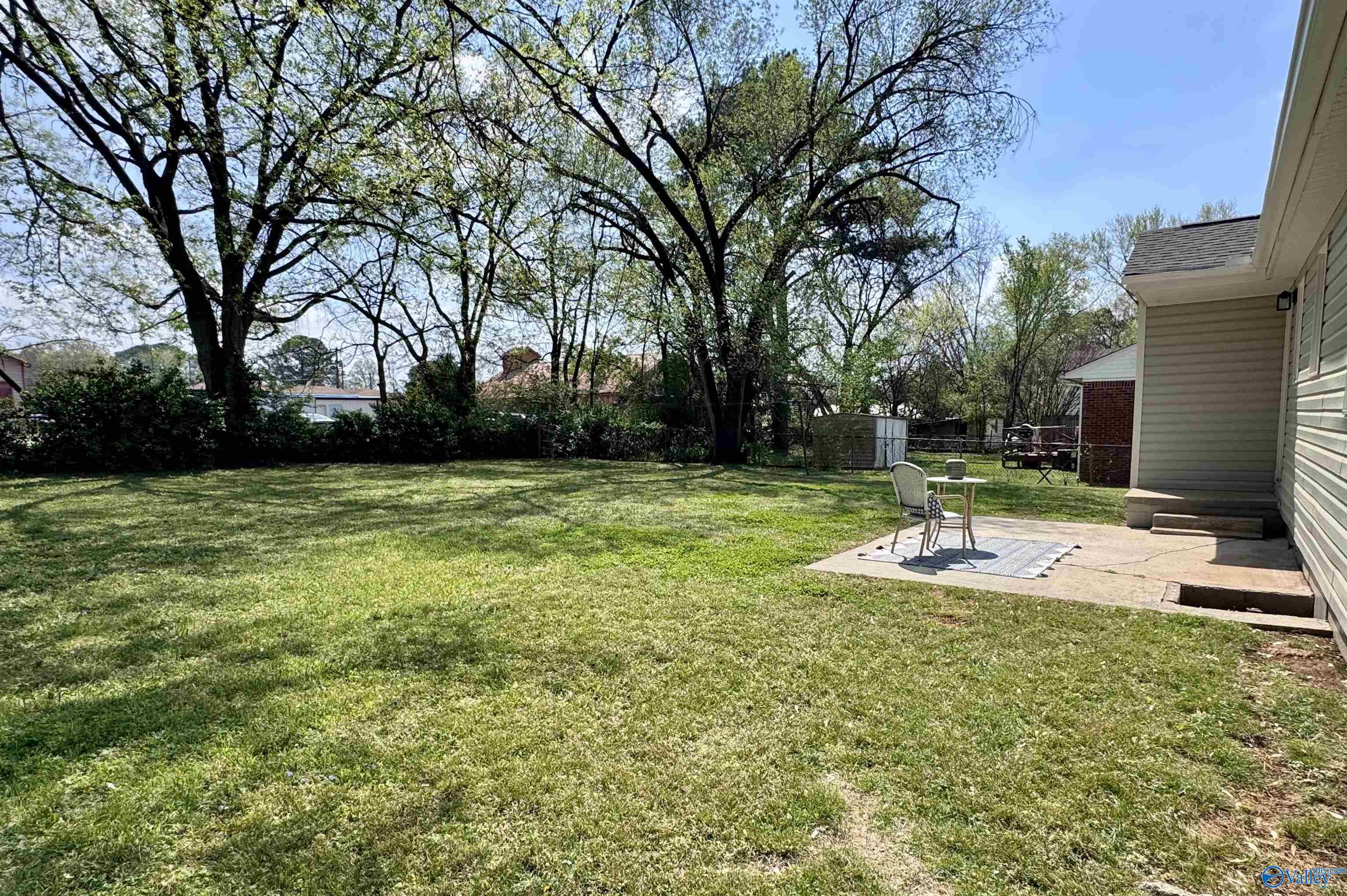 412 Greenacres Drive