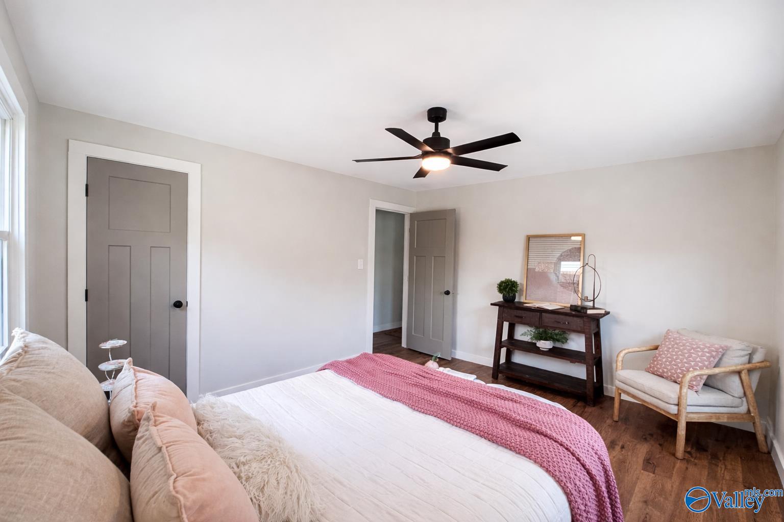 412 Greenacres Drive