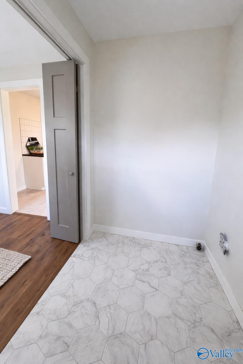 412 Greenacres Drive