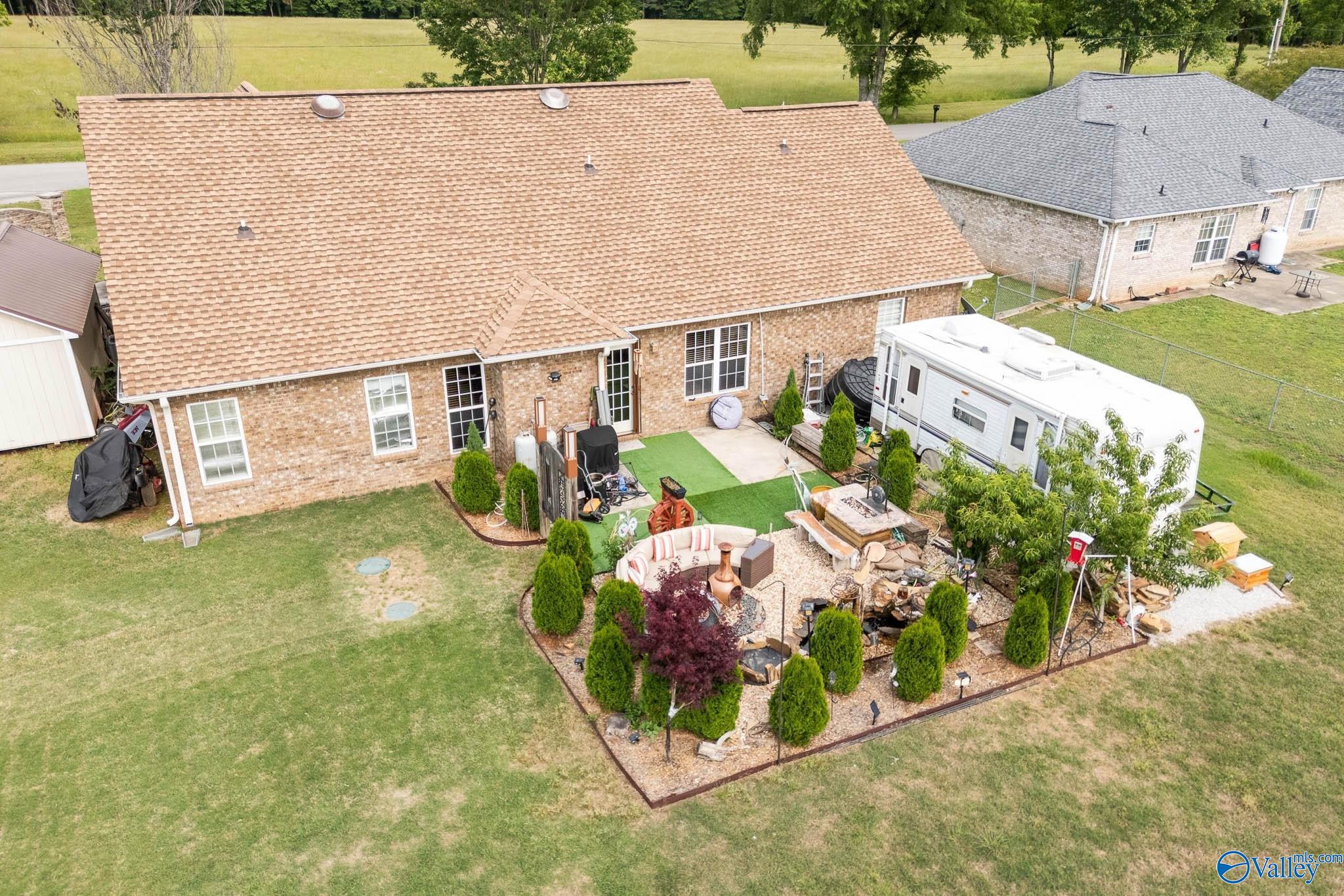 100 Wind Stone Drive