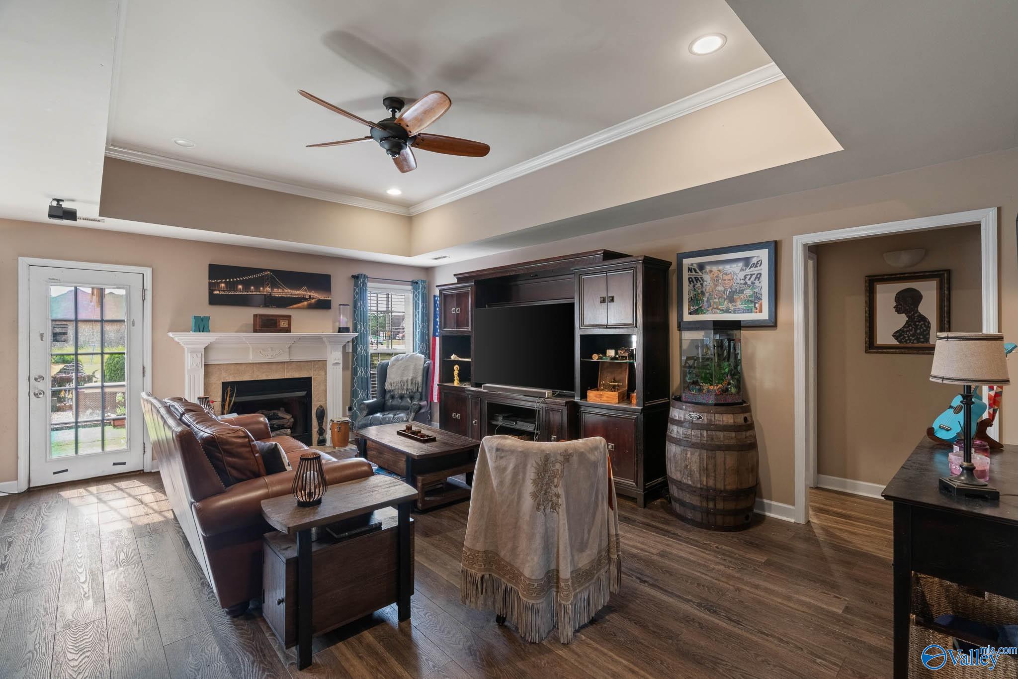 100 Wind Stone Drive