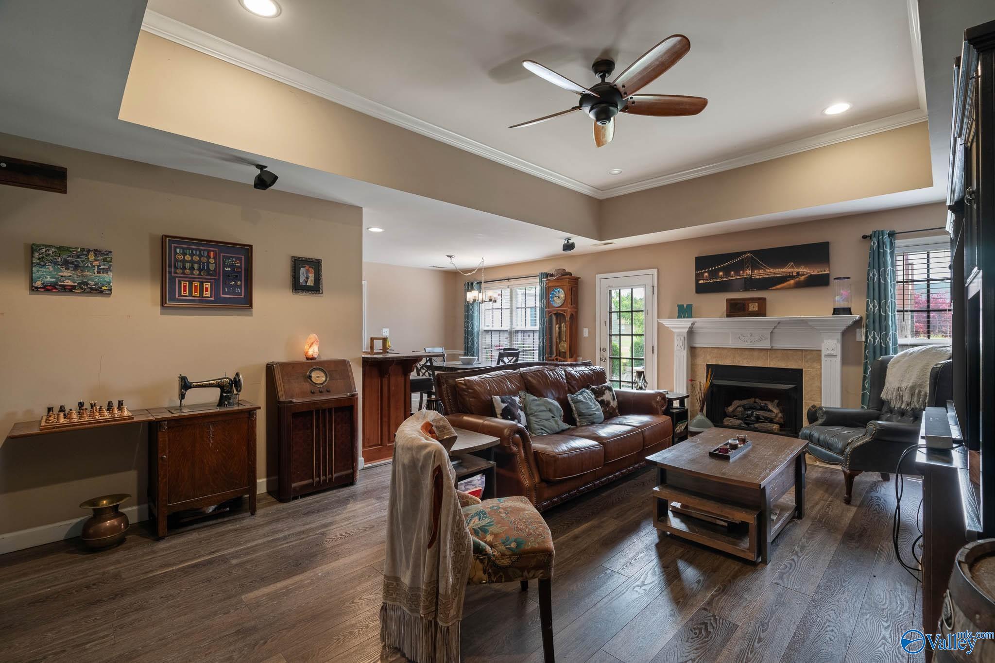 100 Wind Stone Drive