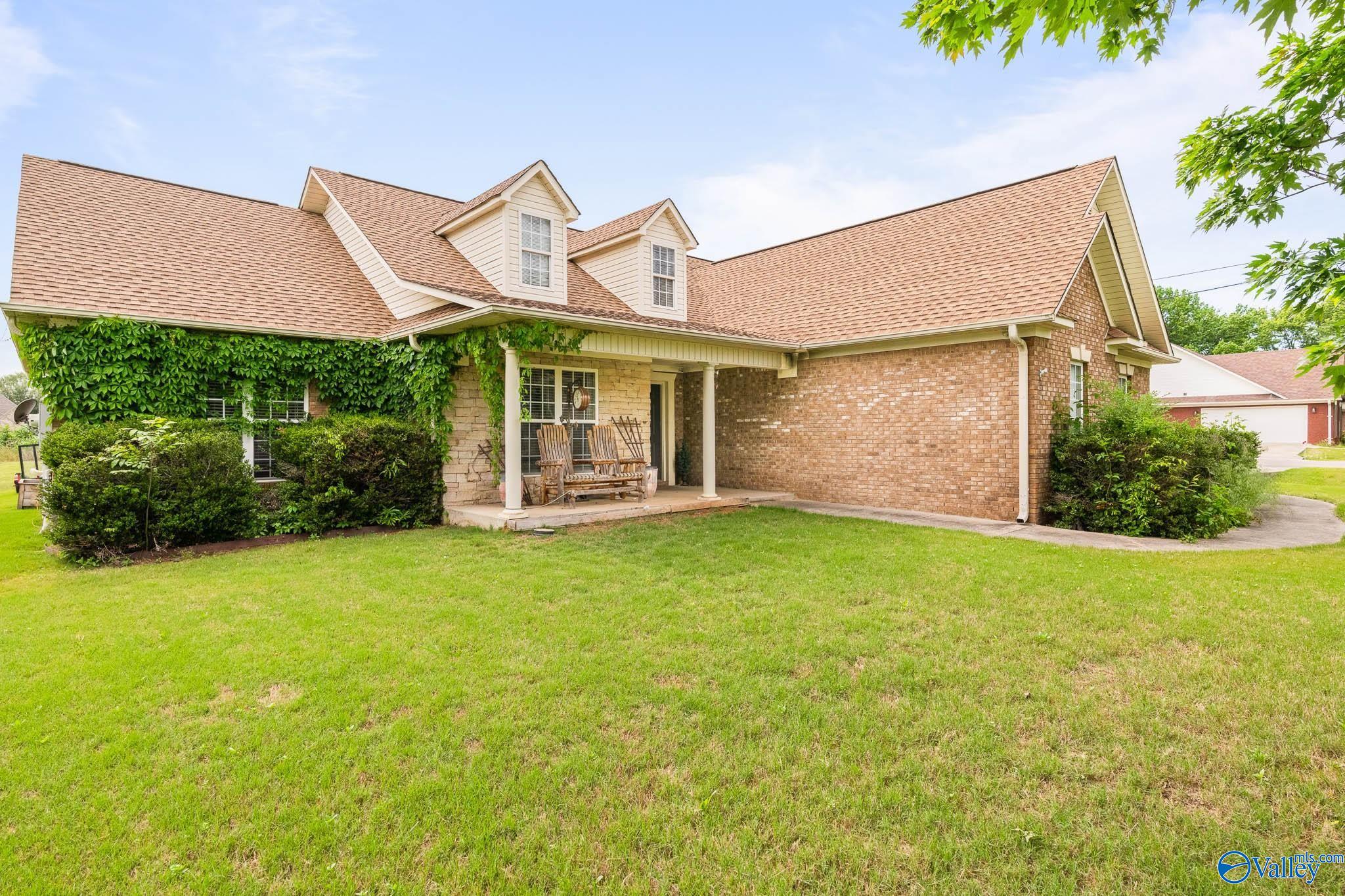 100 Wind Stone Drive