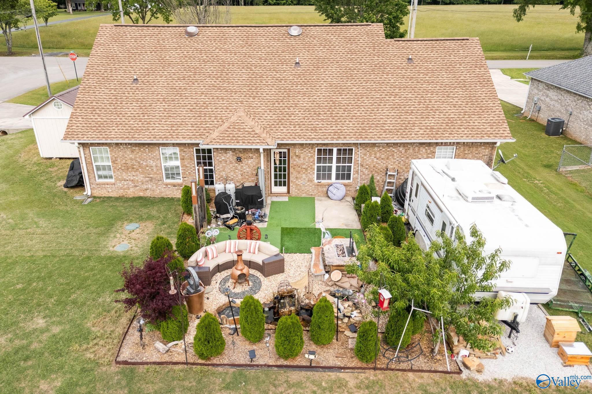 100 Wind Stone Drive