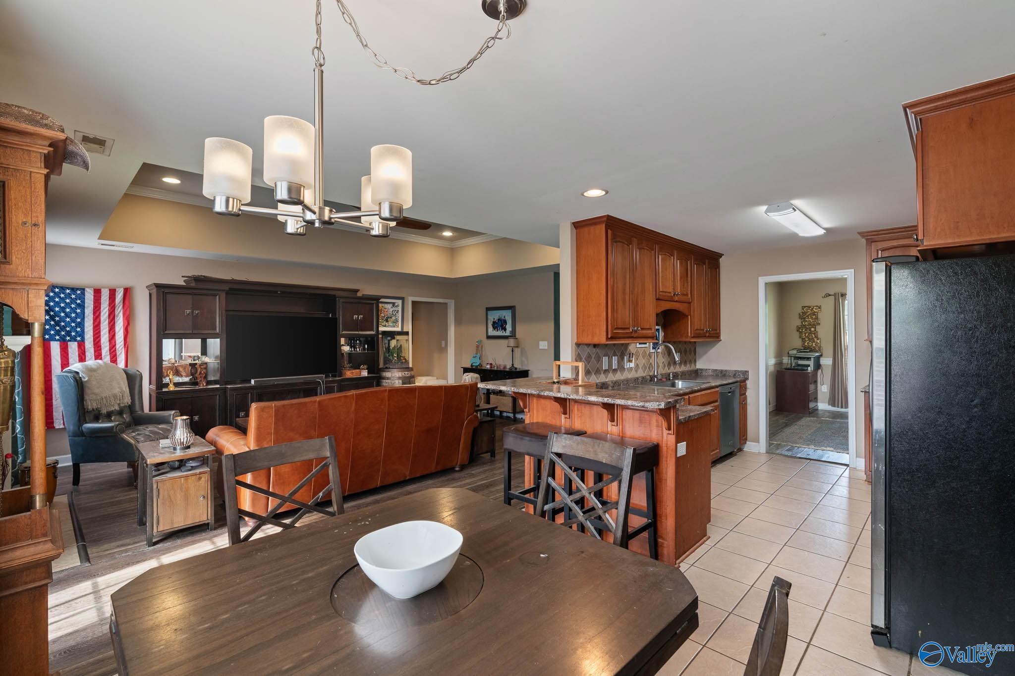100 Wind Stone Drive
