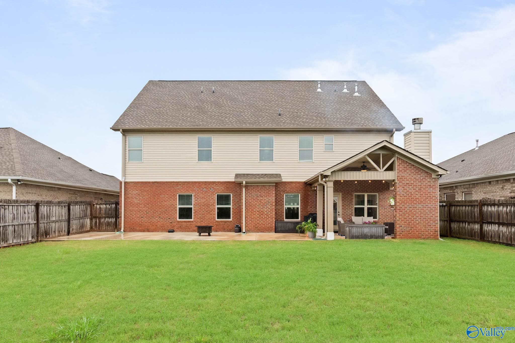 110 Bridgemill Avenue