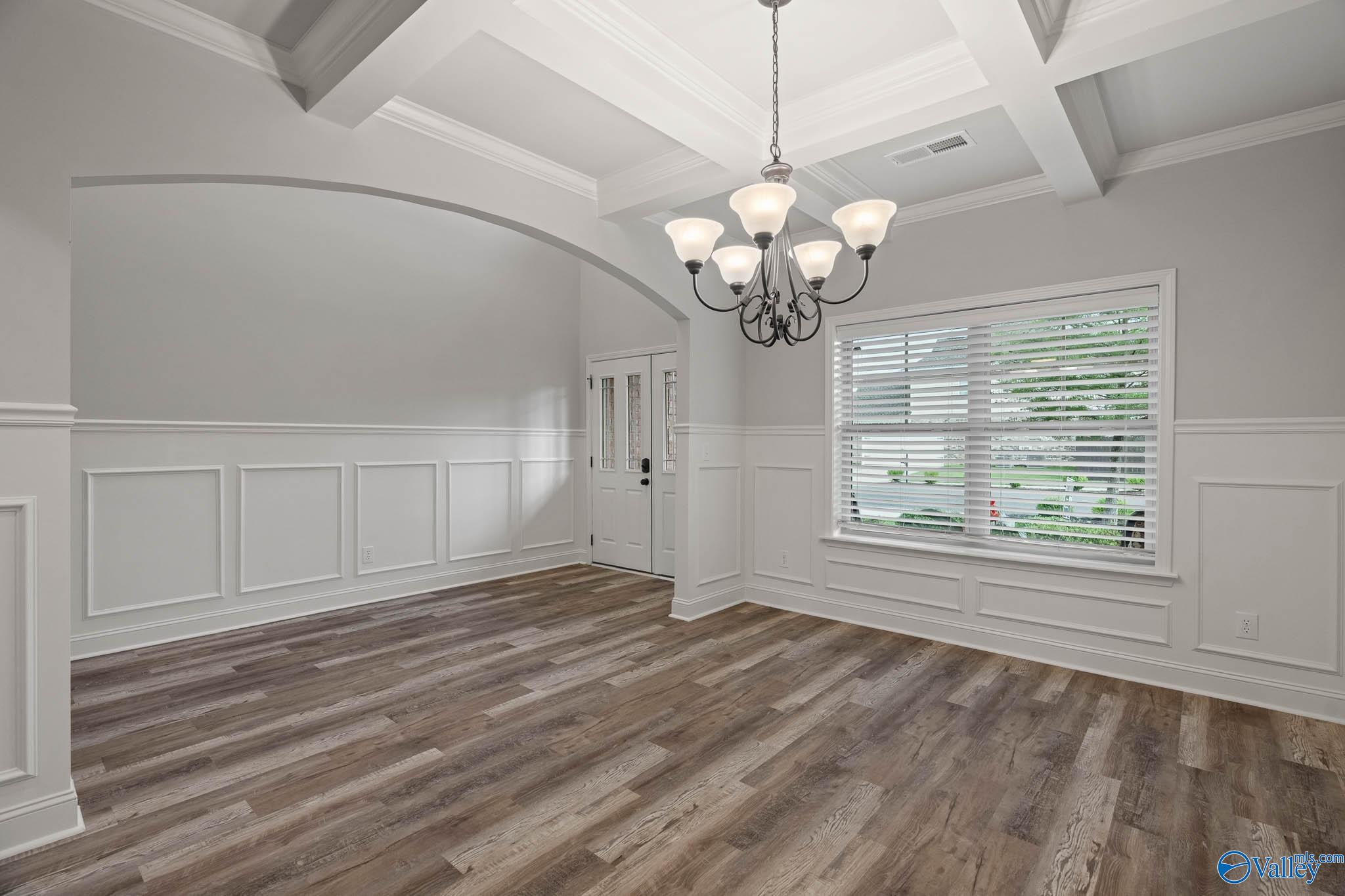 110 Bridgemill Avenue
