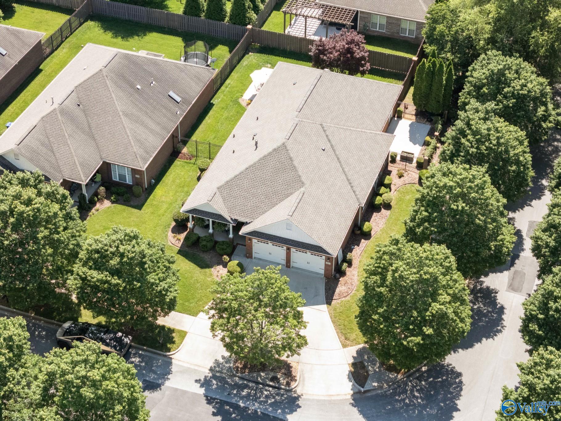 111 Crestmont Road