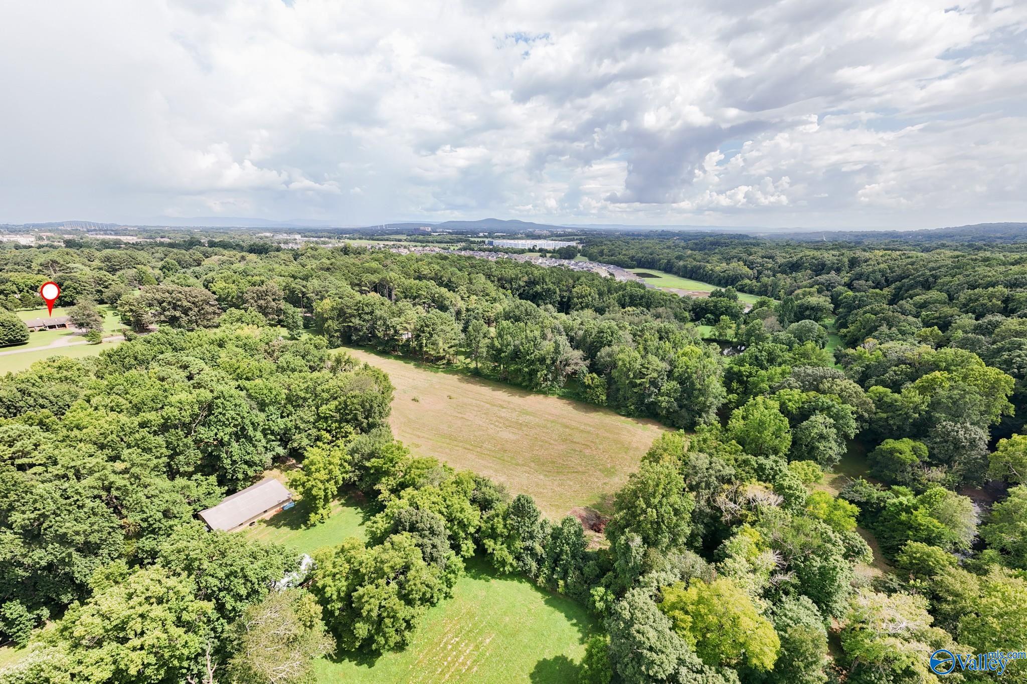 356 Springhill Road NW