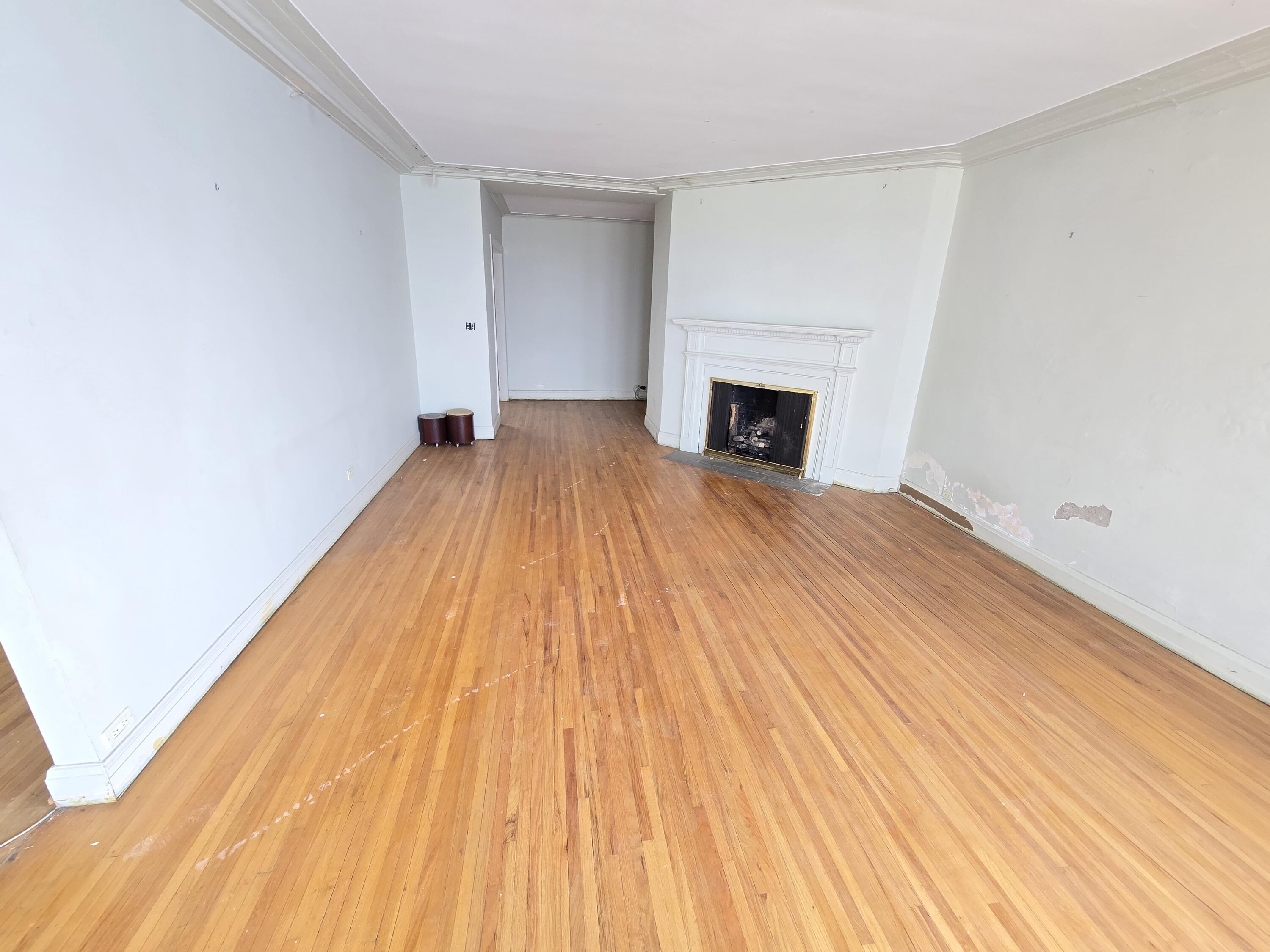 8162 E East Jefferson Ave 16B Avenue