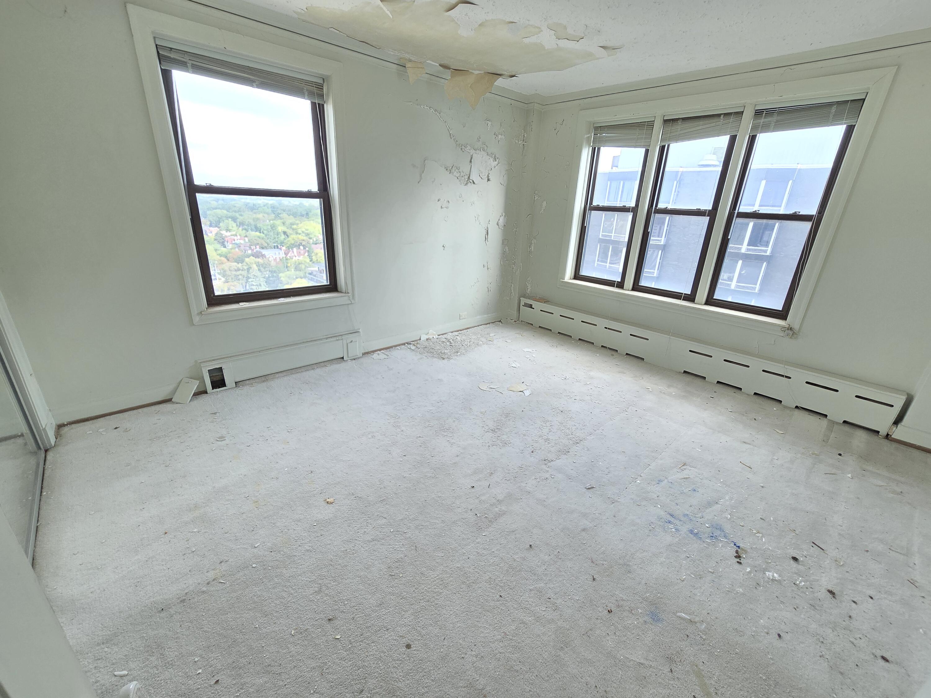 8162 E East Jefferson Ave 16B Avenue