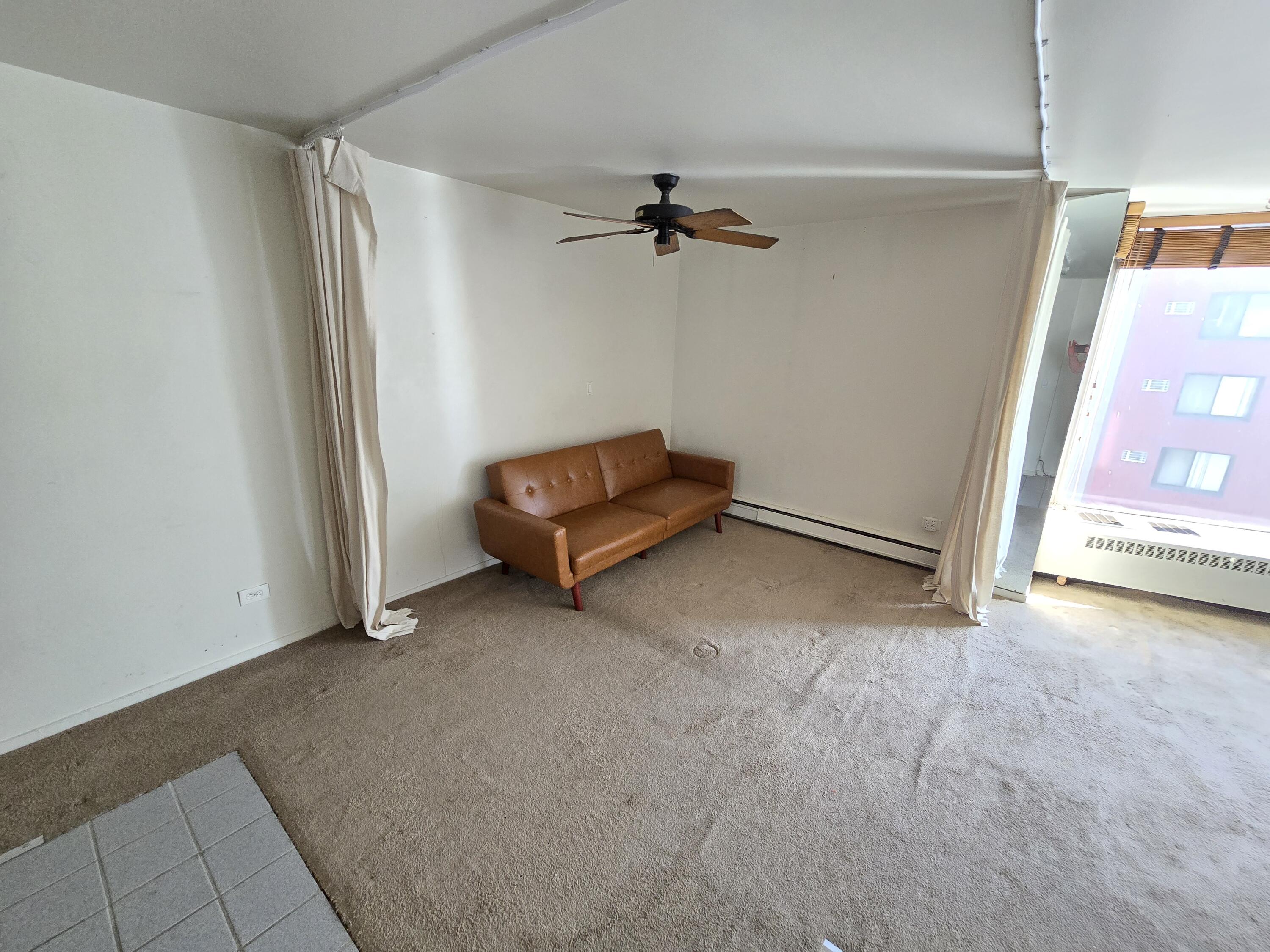 8200 E Jefferson Avenue 1406