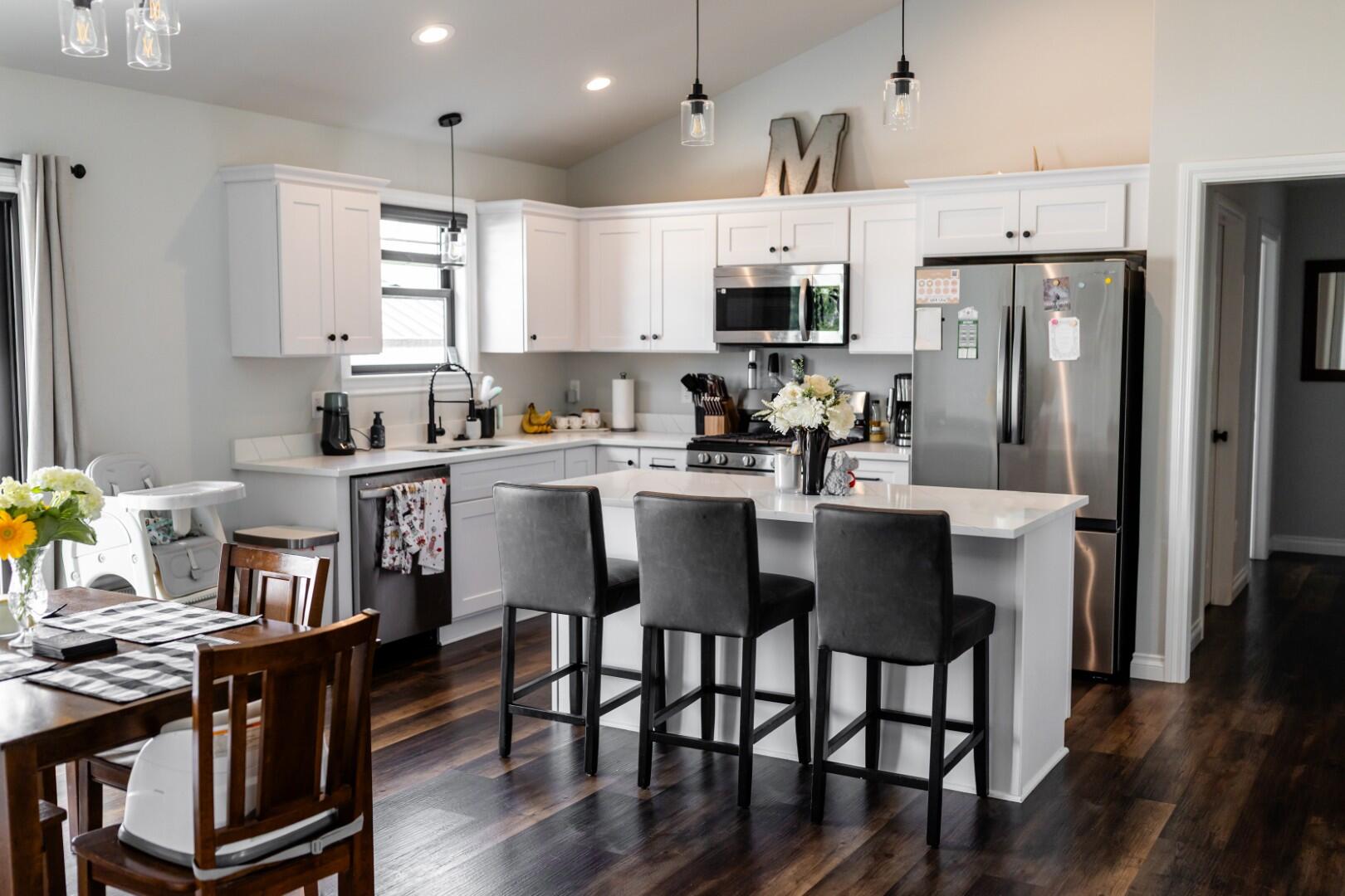 1826 Riley Road, St. Clair