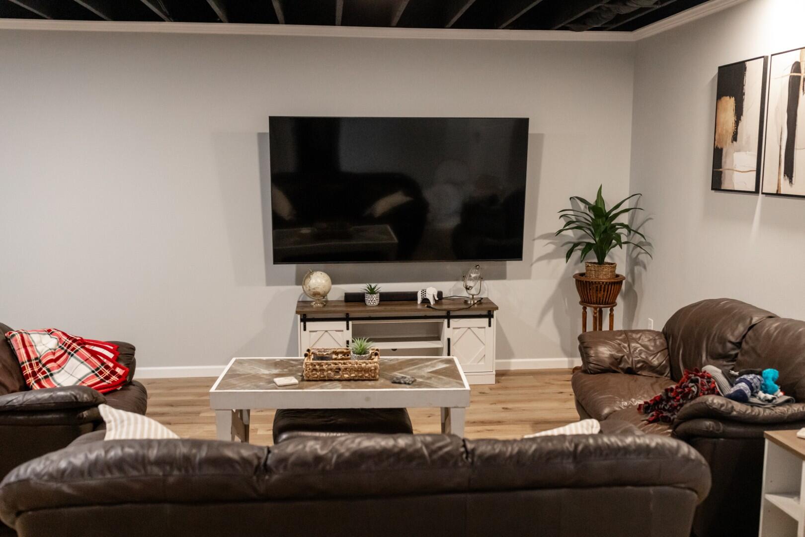 1826 Riley Road, St. Clair