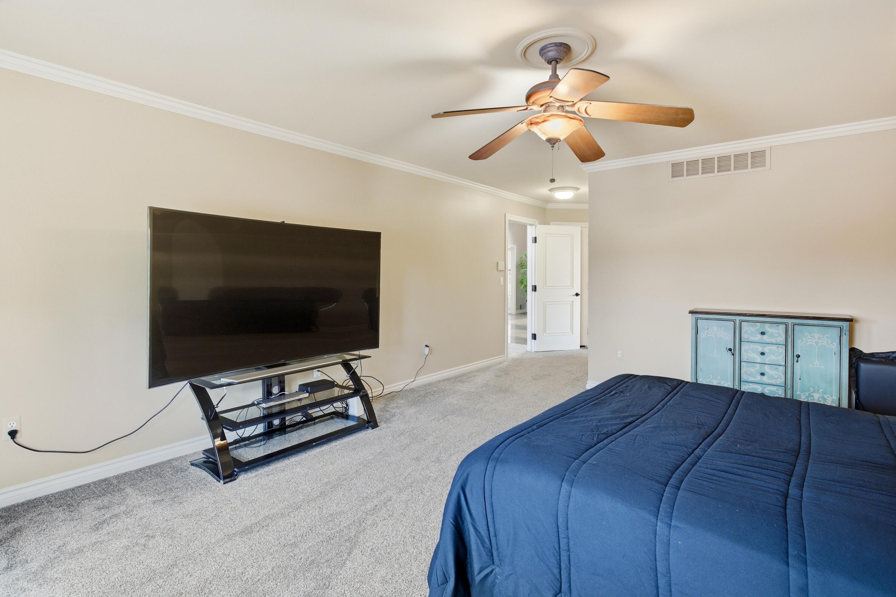 31595 North River Road