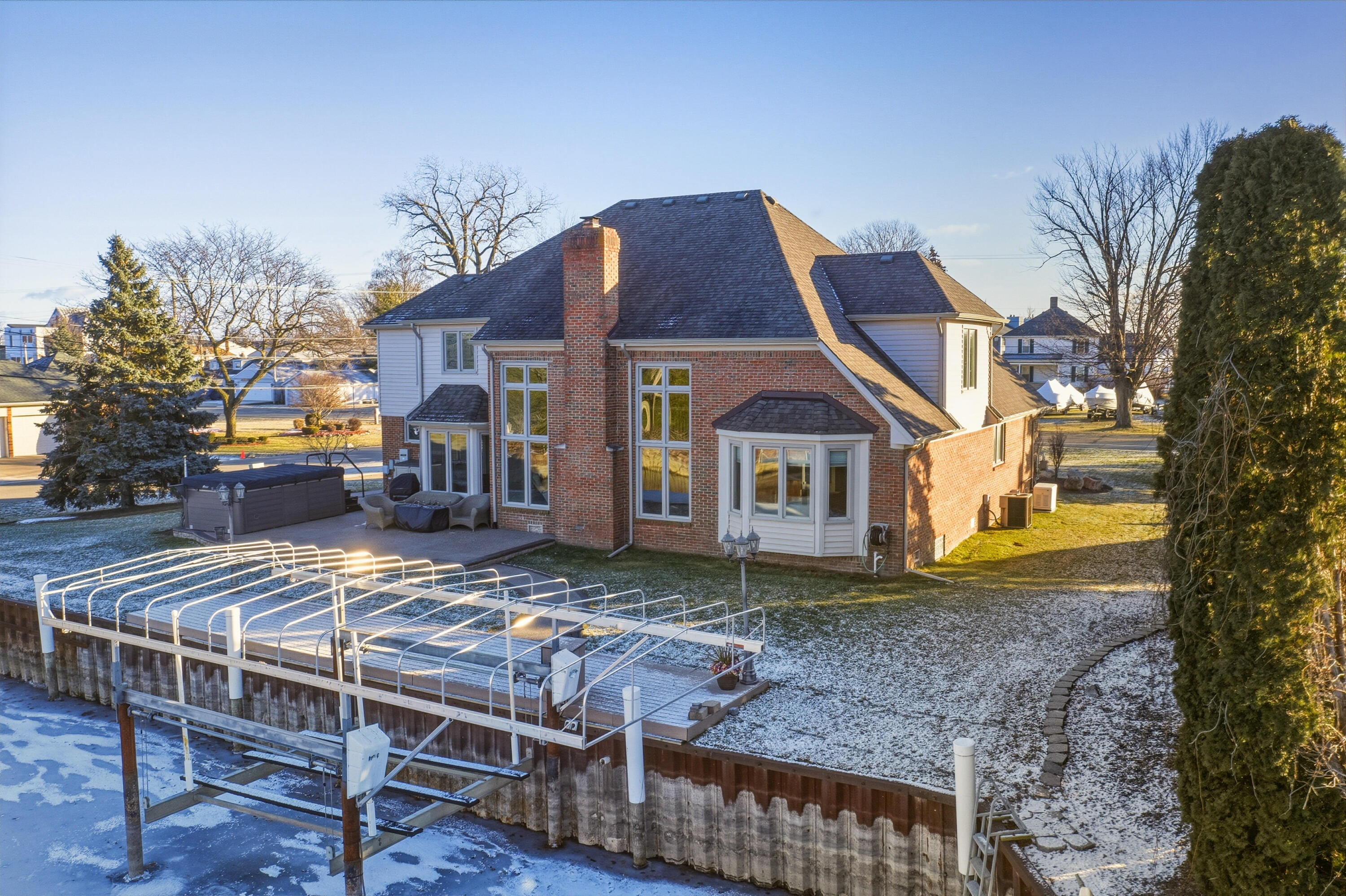 31595 North River Road