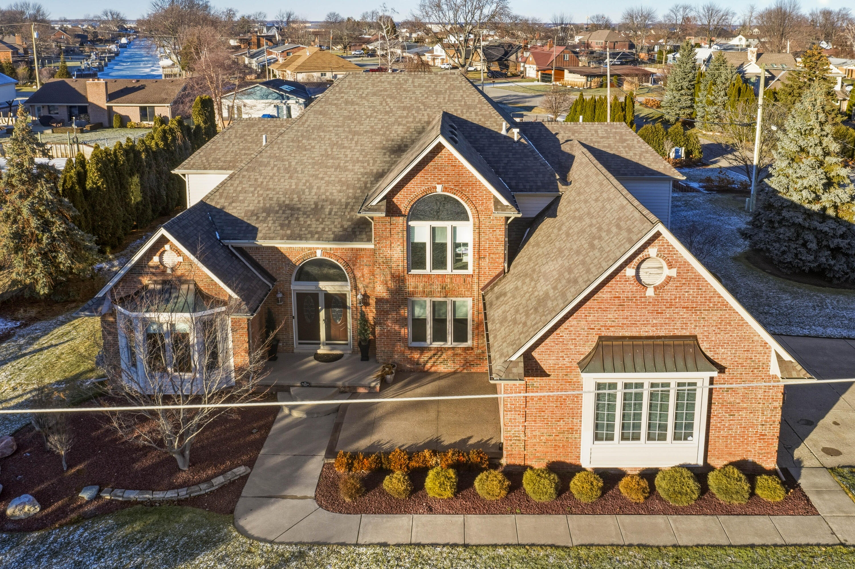 31595 North River Road
