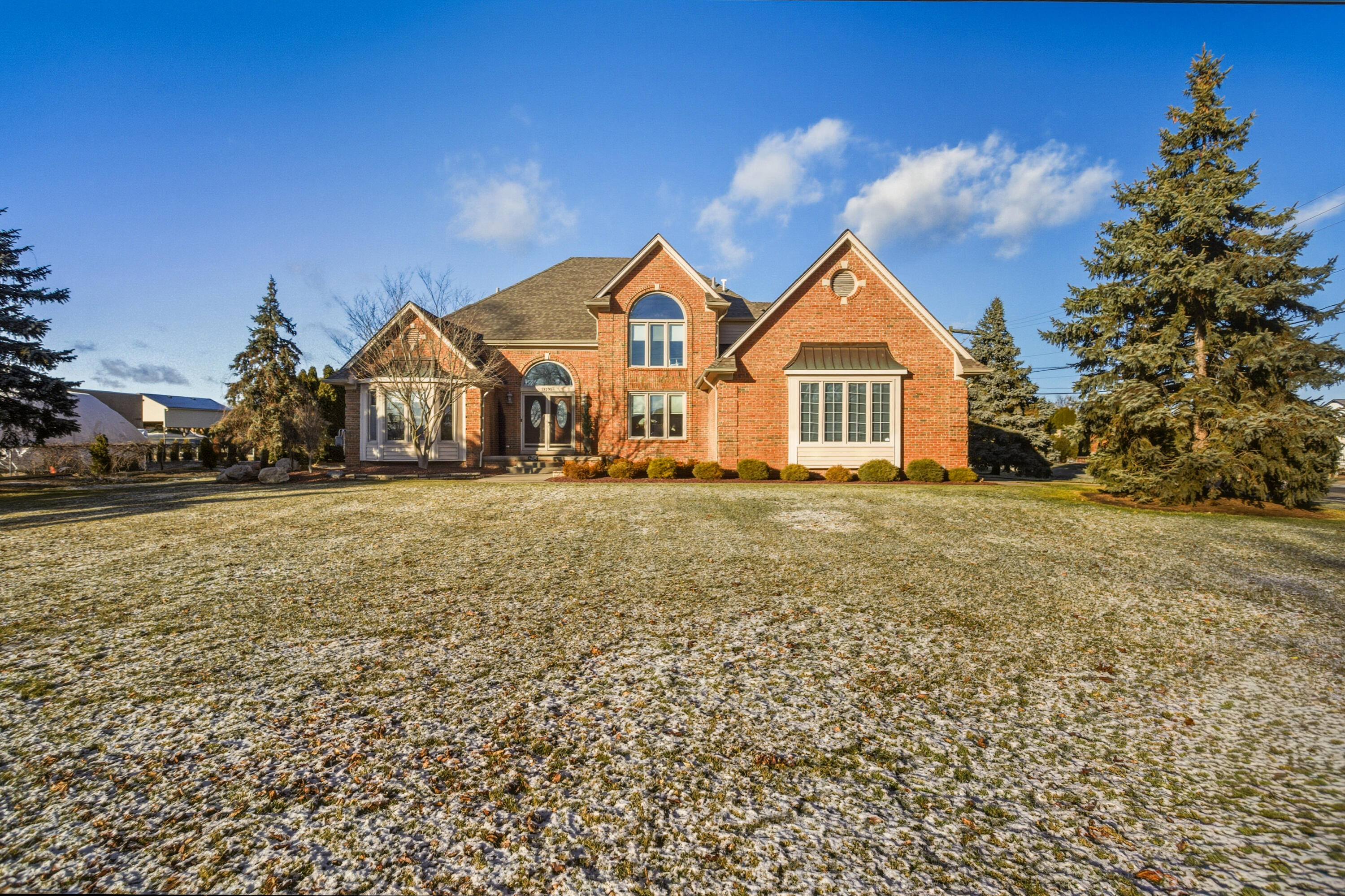 31595 North River Road