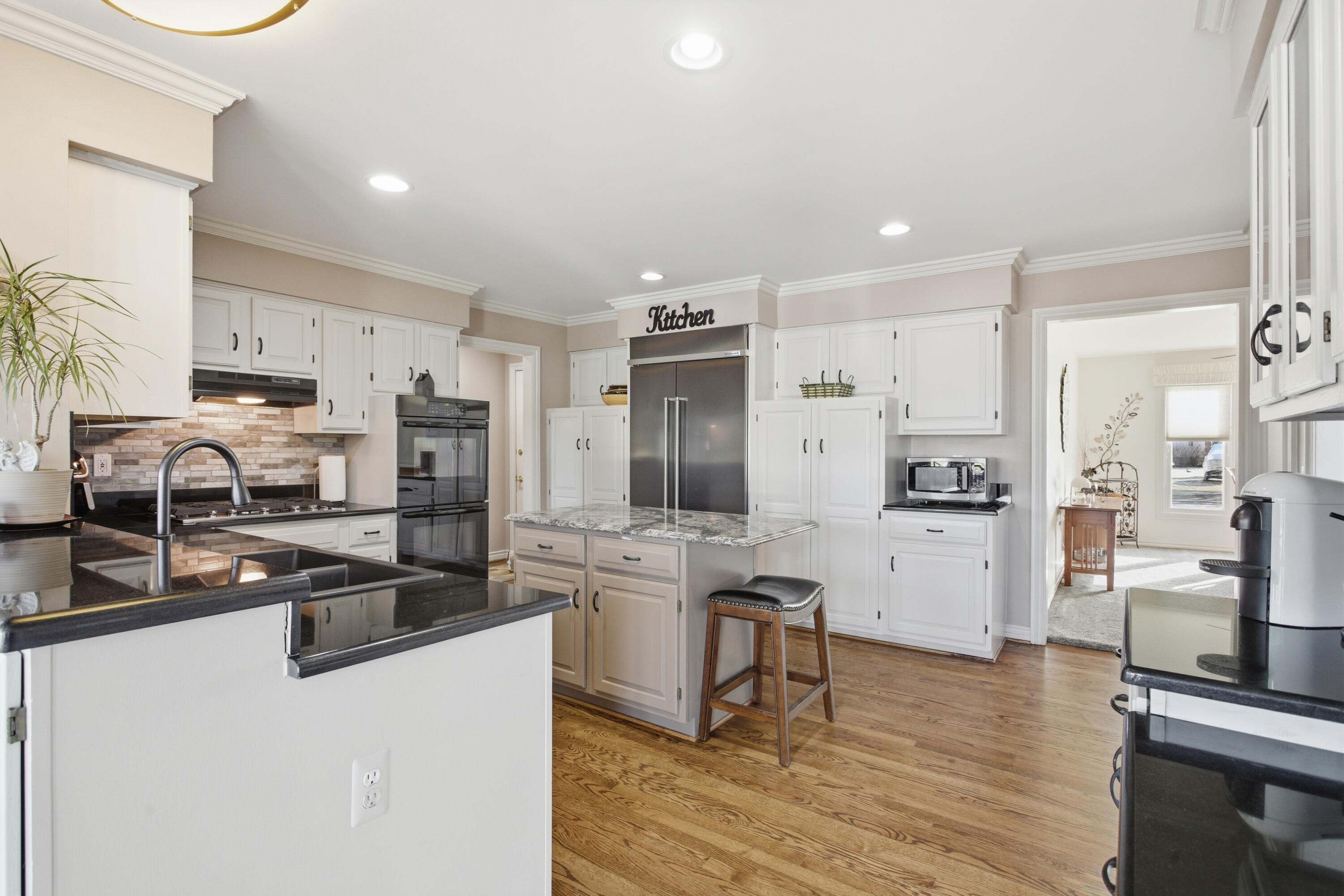 31595 North River Road