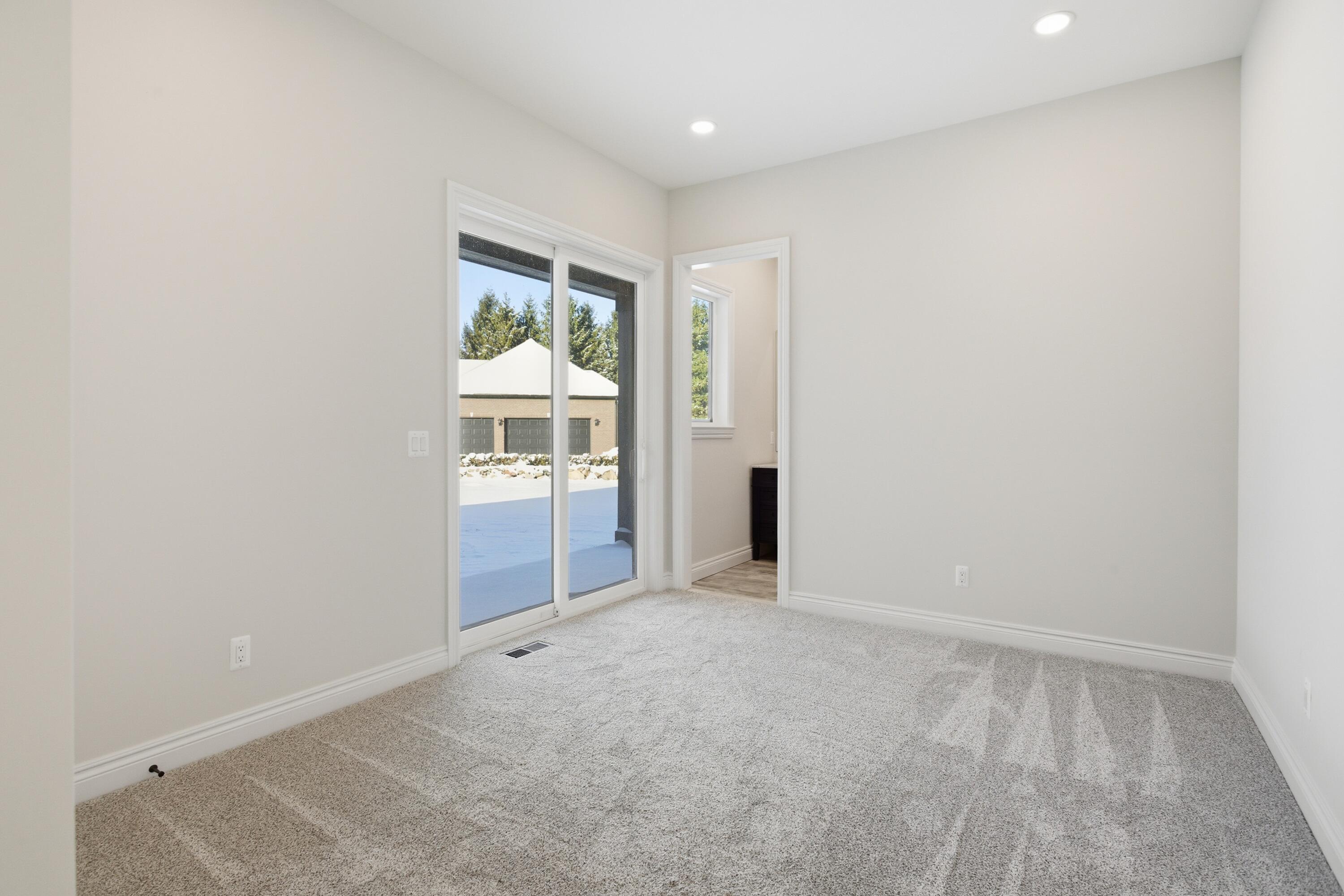 69166 Slating Lane