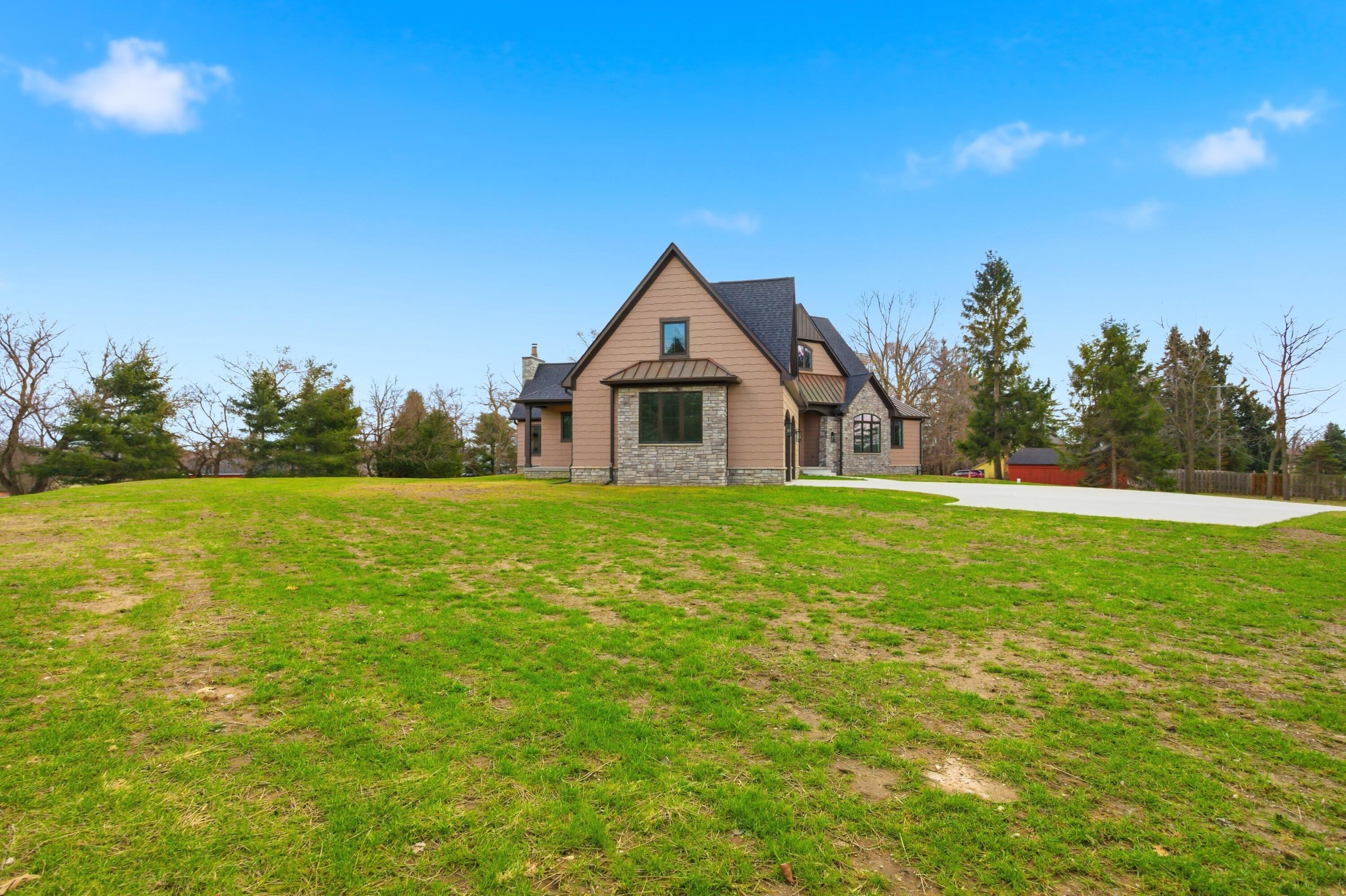 69166 Slating Lane