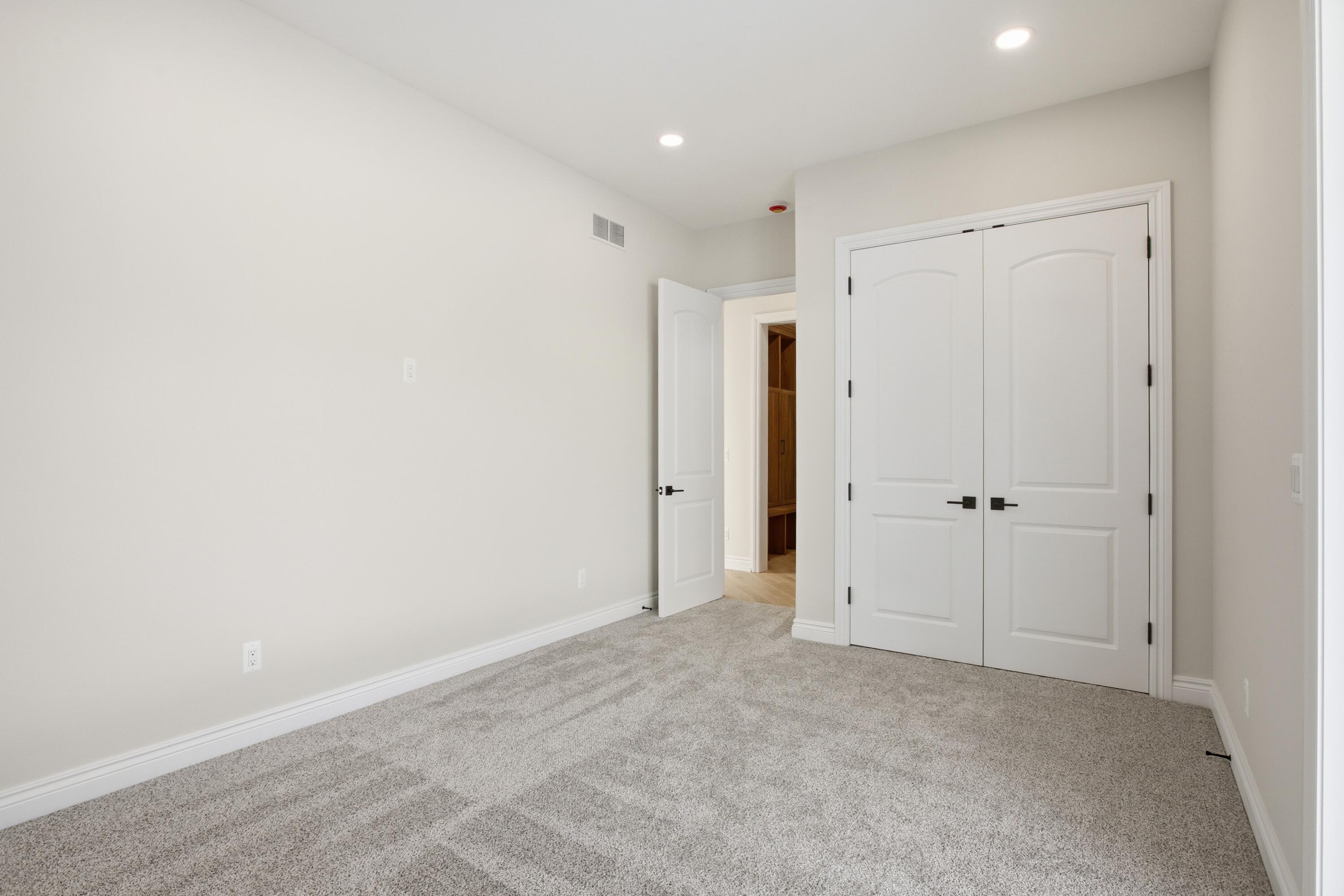 69166 Slating Lane