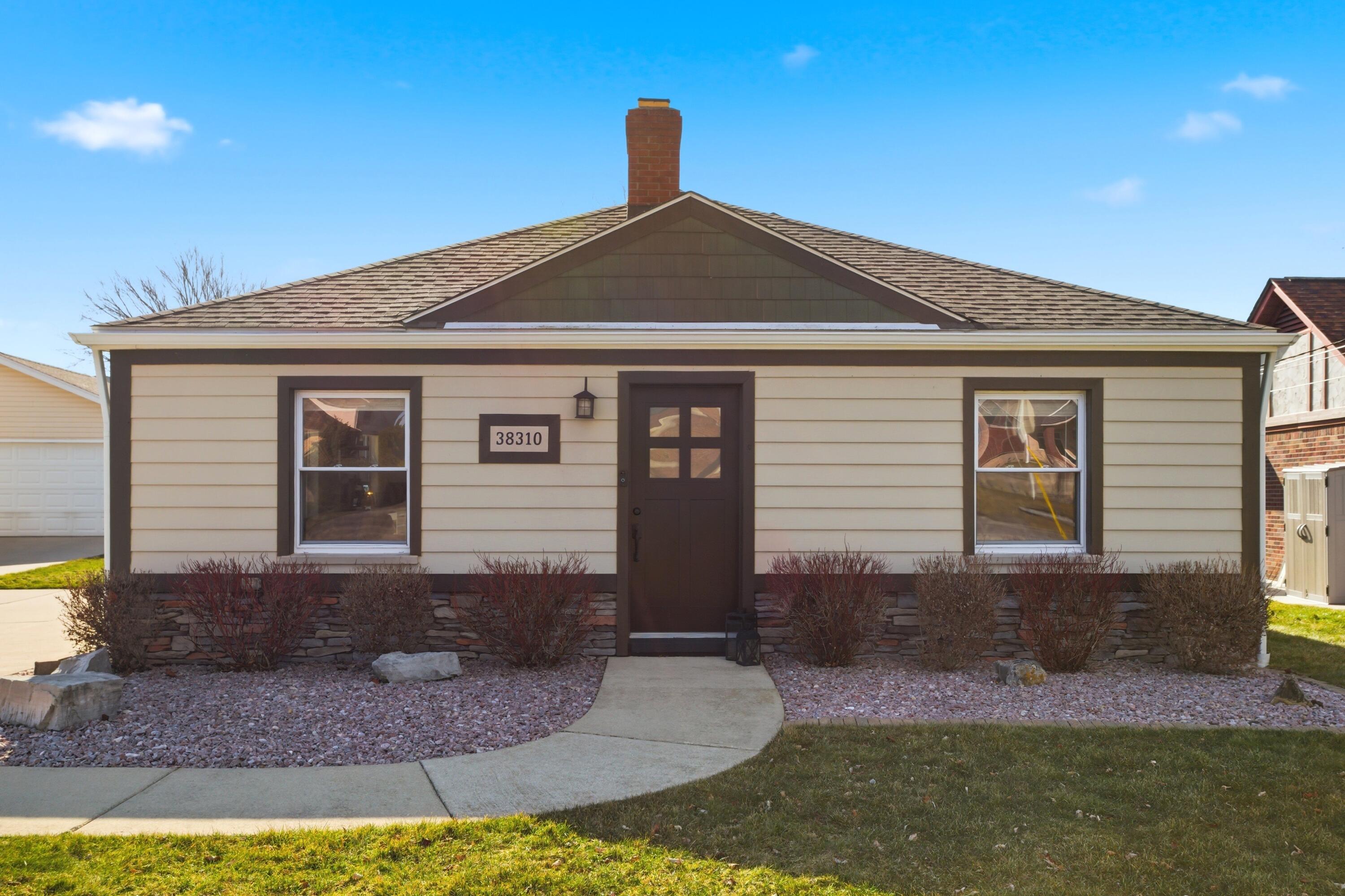 38310 Huron Pointe Drive