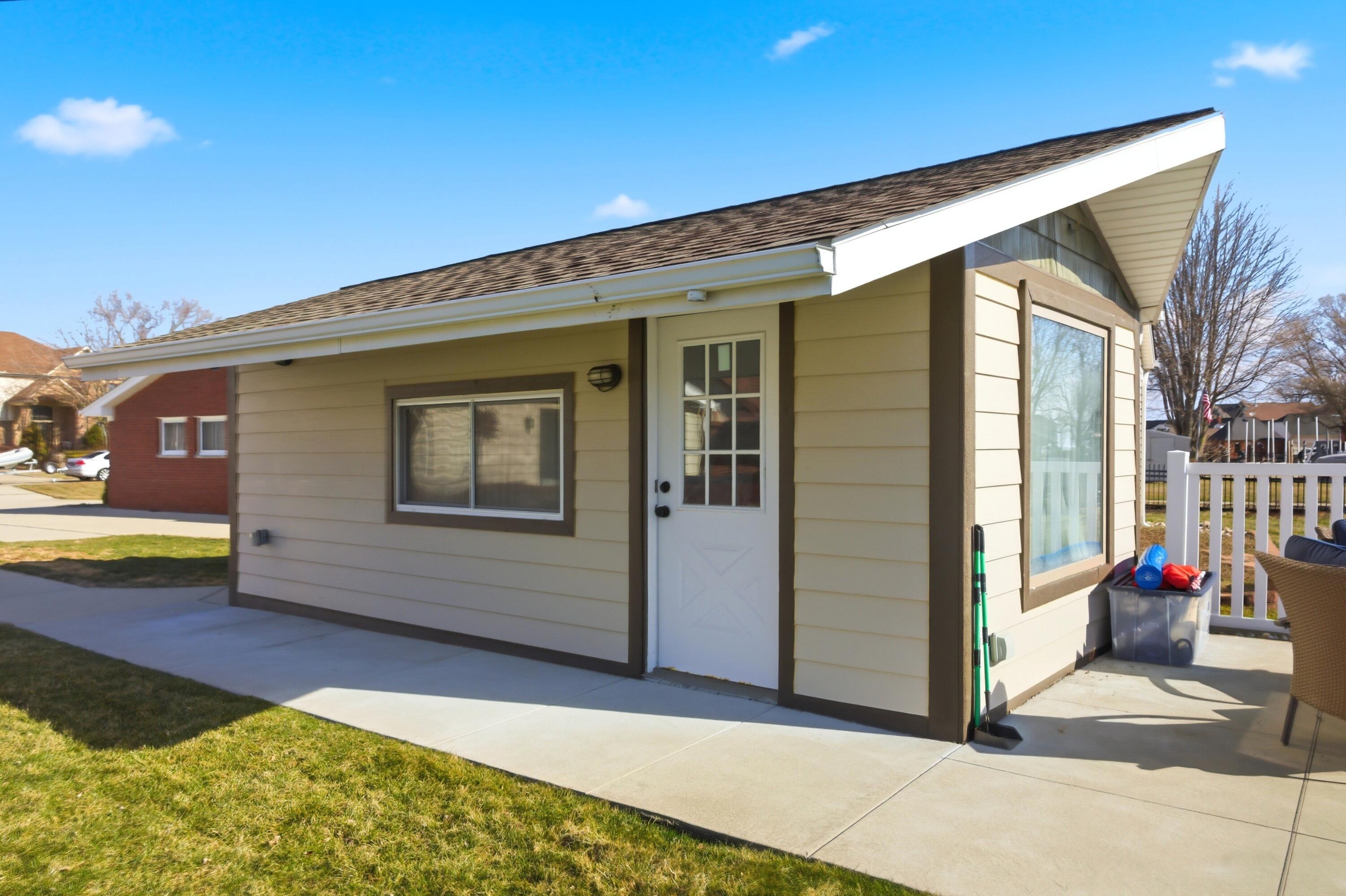 38310 Huron Pointe Drive