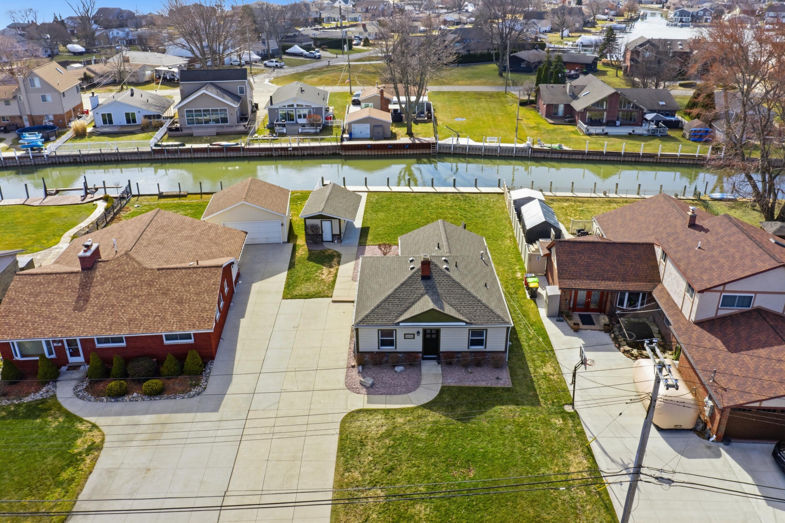 38310 Huron Pointe Drive