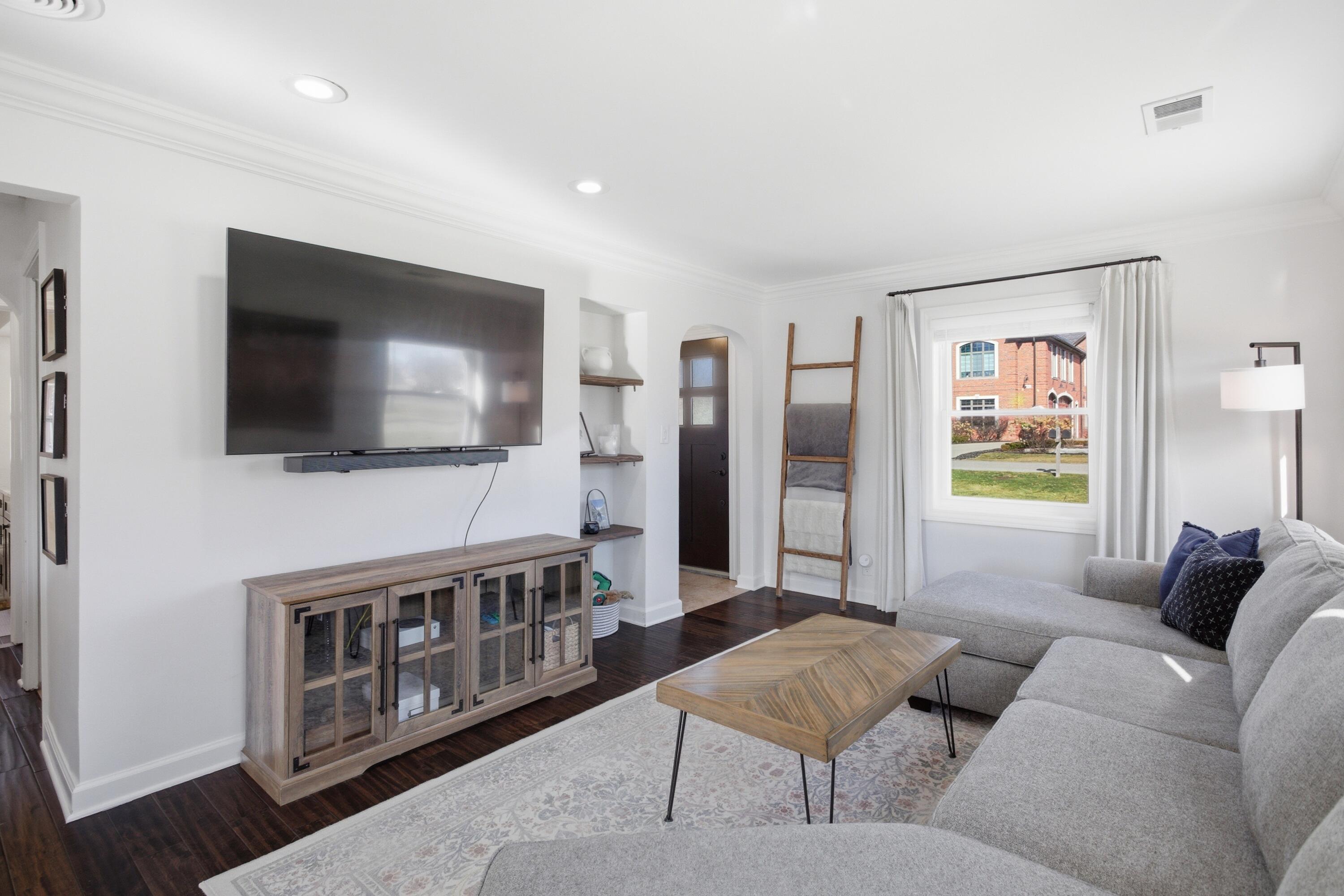 38310 Huron Pointe Drive