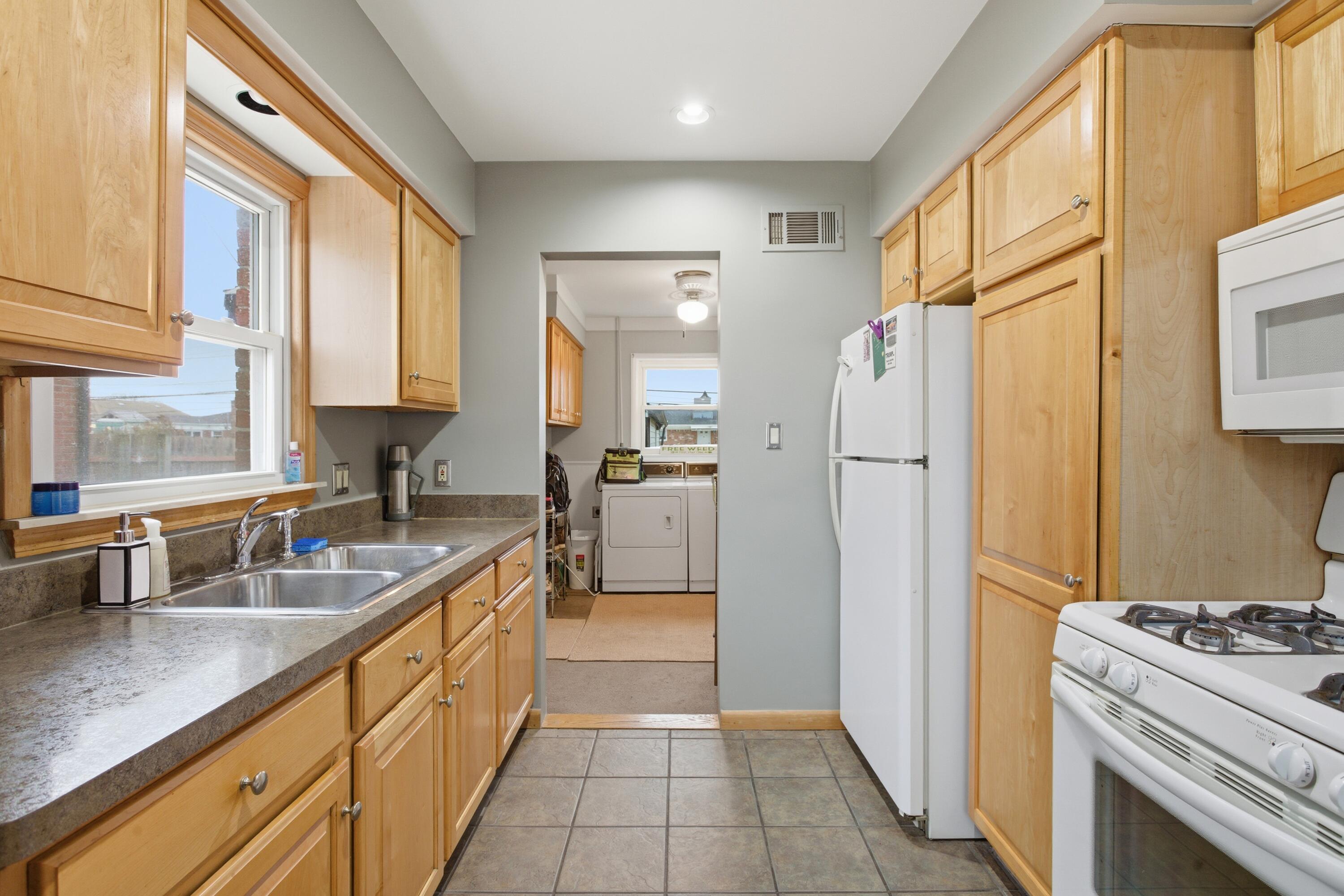 7324 Mckinley