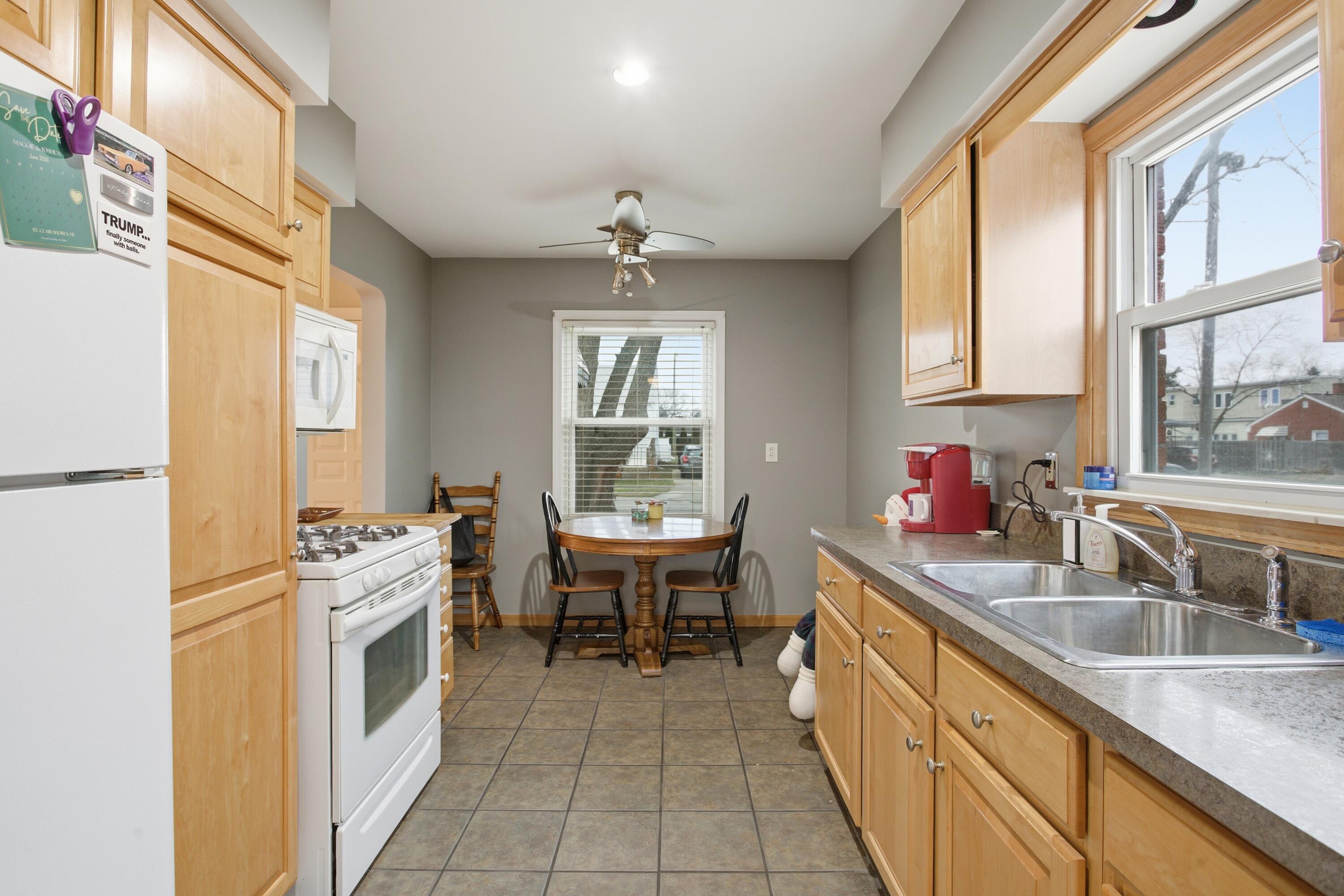 7324 Mckinley
