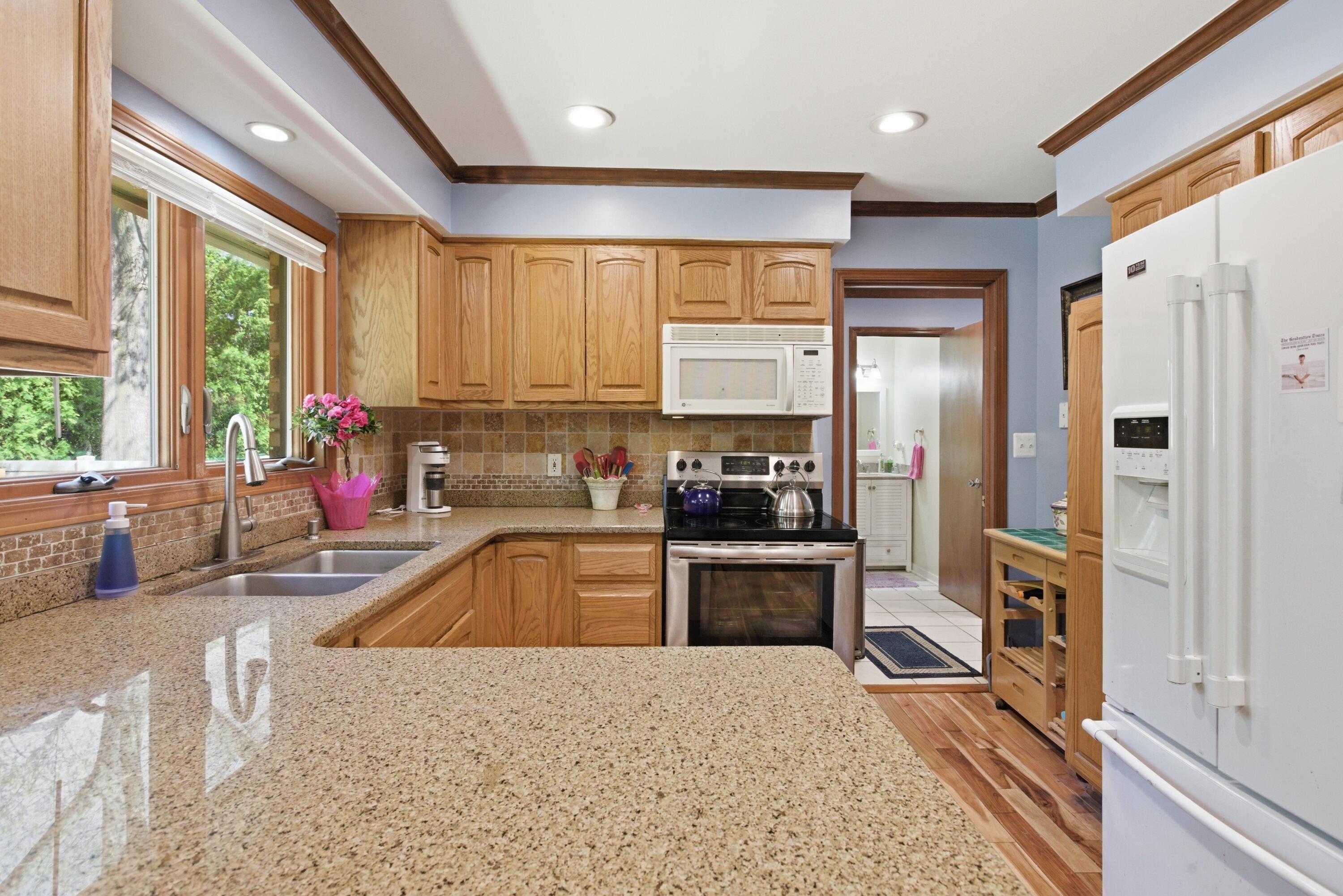 48797 Lansdowne Court