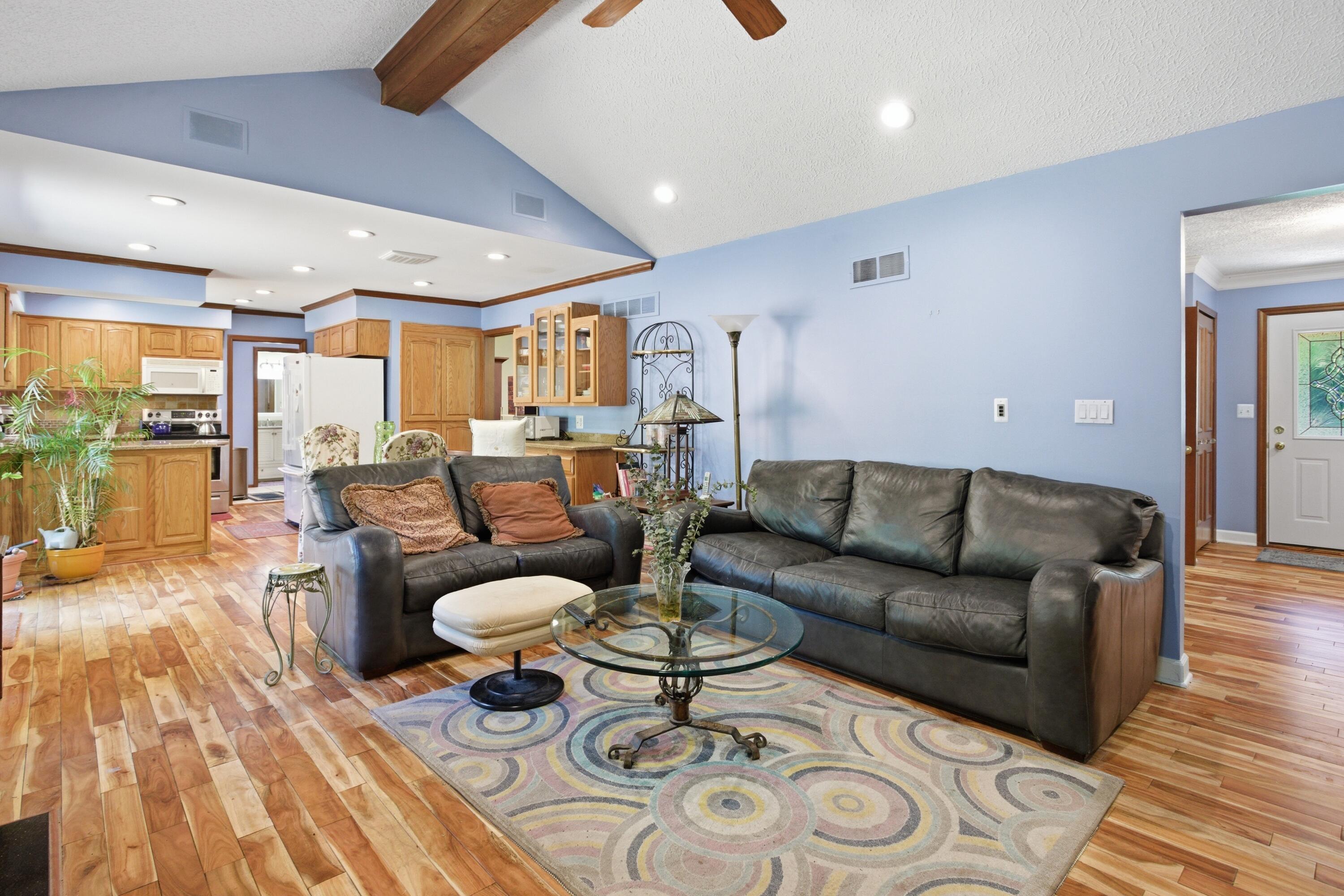 48797 Lansdowne Court